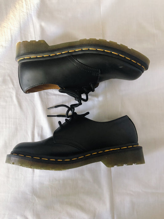 Dr. Martens Leather Oxfords 11837 1461, Women's Size 6