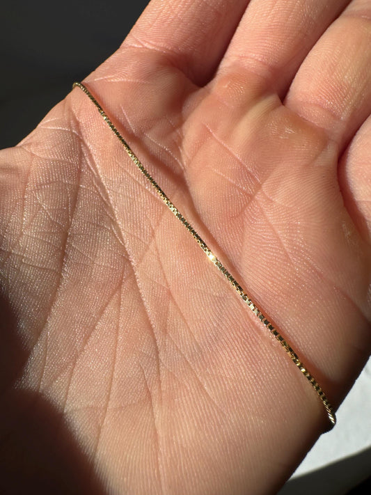 Vintage 14K Yellow Gold Box Chain. Roughly 18", Roughly 1mm, Dainty Simple Everyday Minimalist Chain Necklace