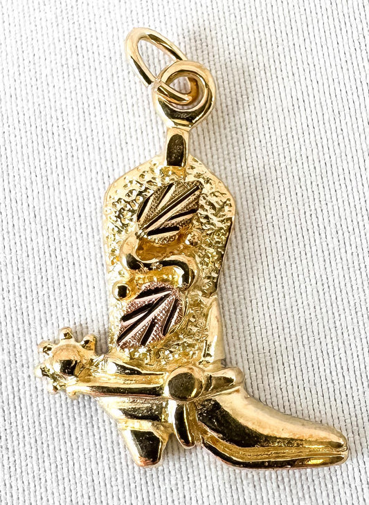 Vintage 10K Gold Stampers Black Hills Gold Cowboy Boot Leaf Detail Pendant, Western Country Pendant Necklace