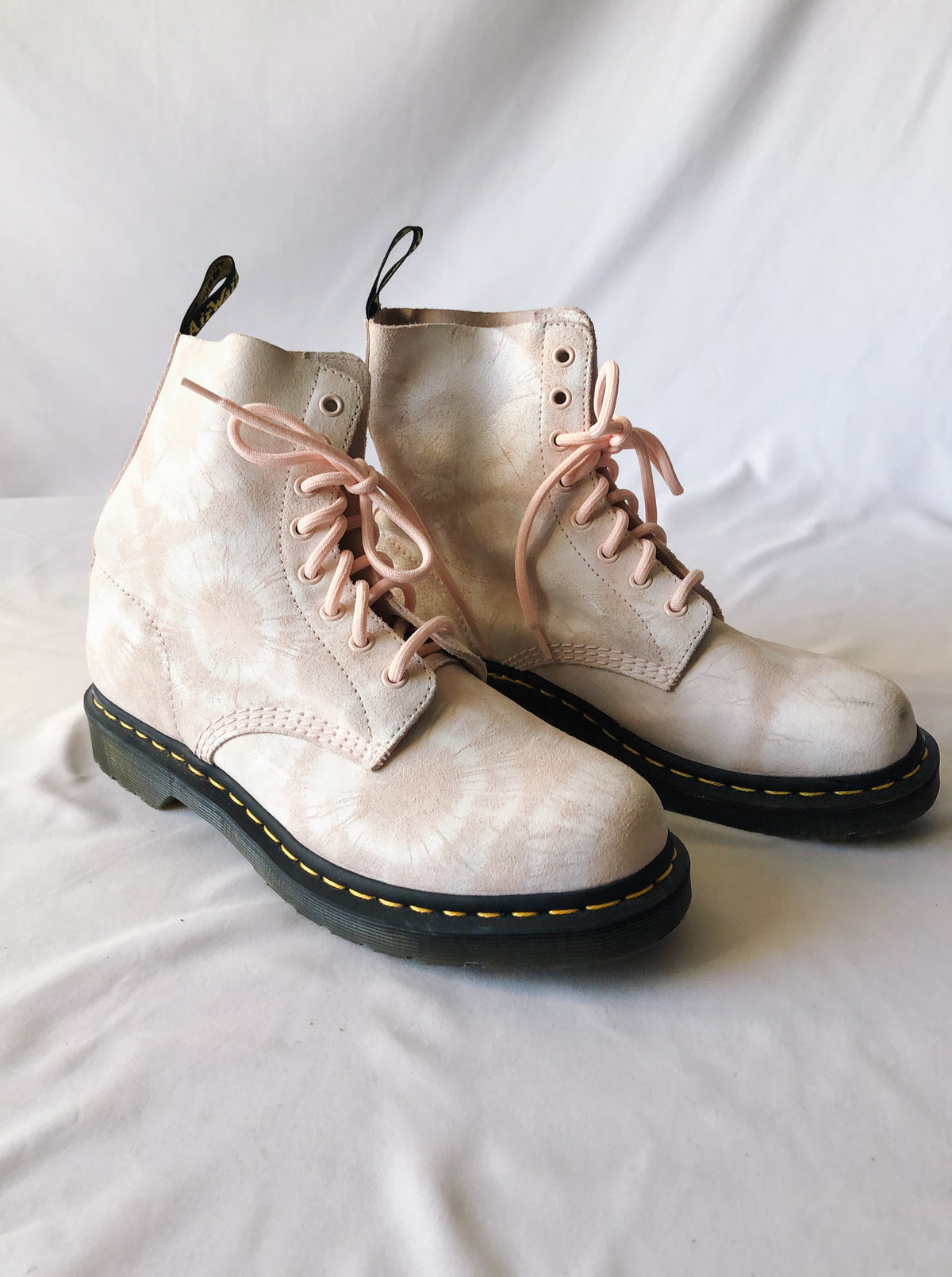 Dr Martens 1460 Pascal Tie Dye Pink White Suede Combat Boots, Women's Sz. 9