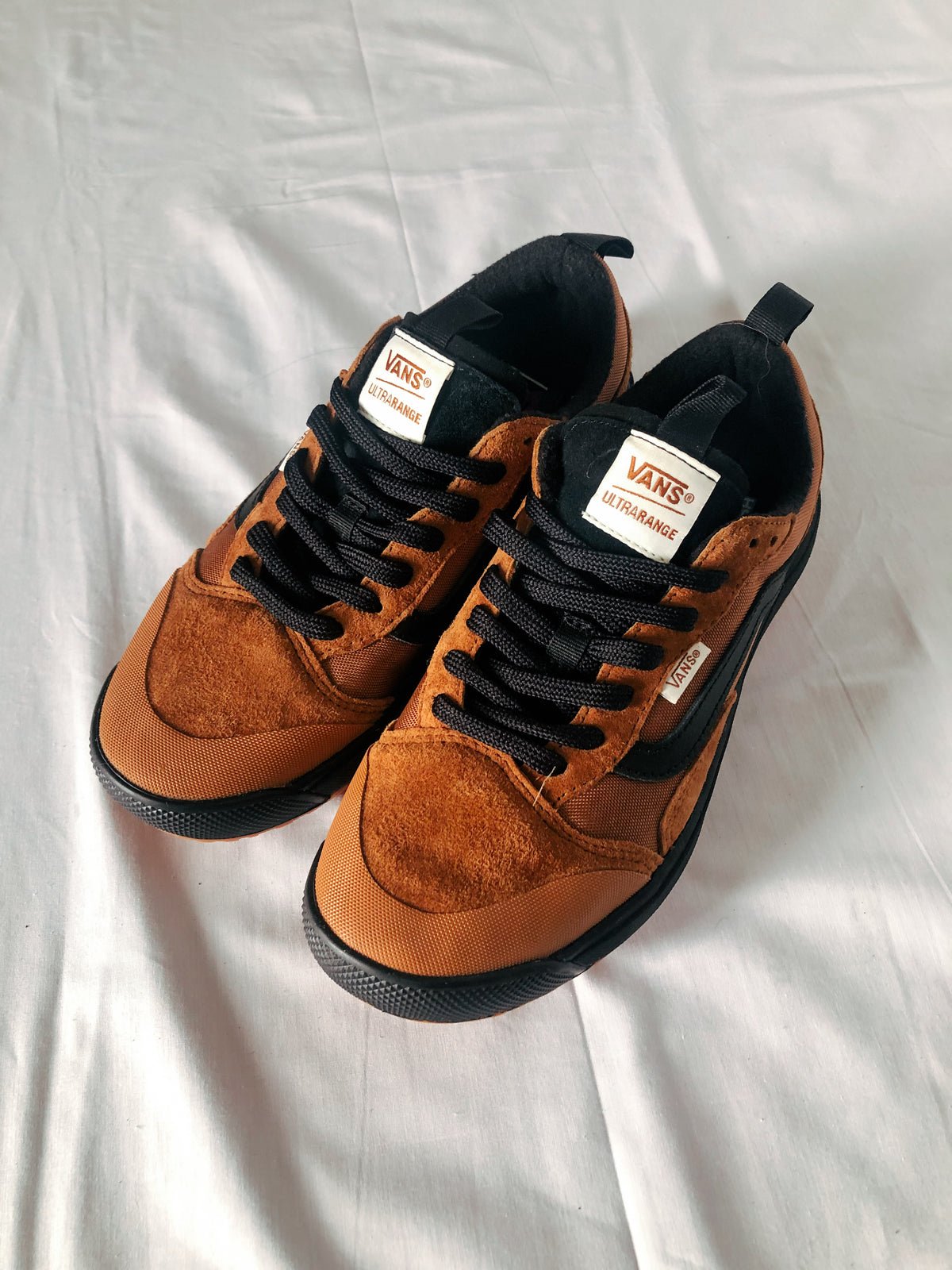 Vans Ultra Range MTE-1 EXO Suede Sneaker, Men's 6.5 / Women's 8
