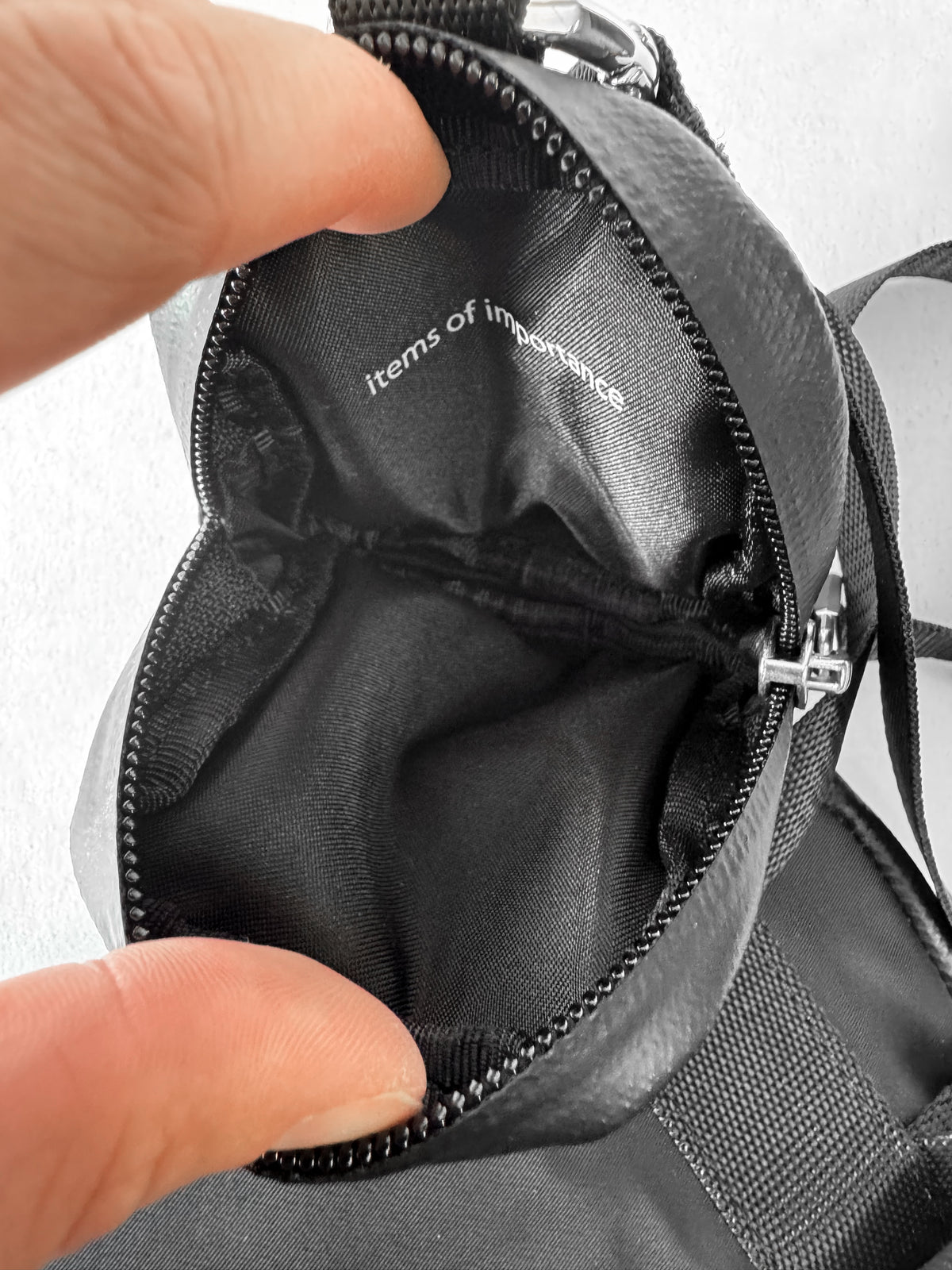 Lululemon Black Modular Phone Crossbody Bag with Removable Pouch