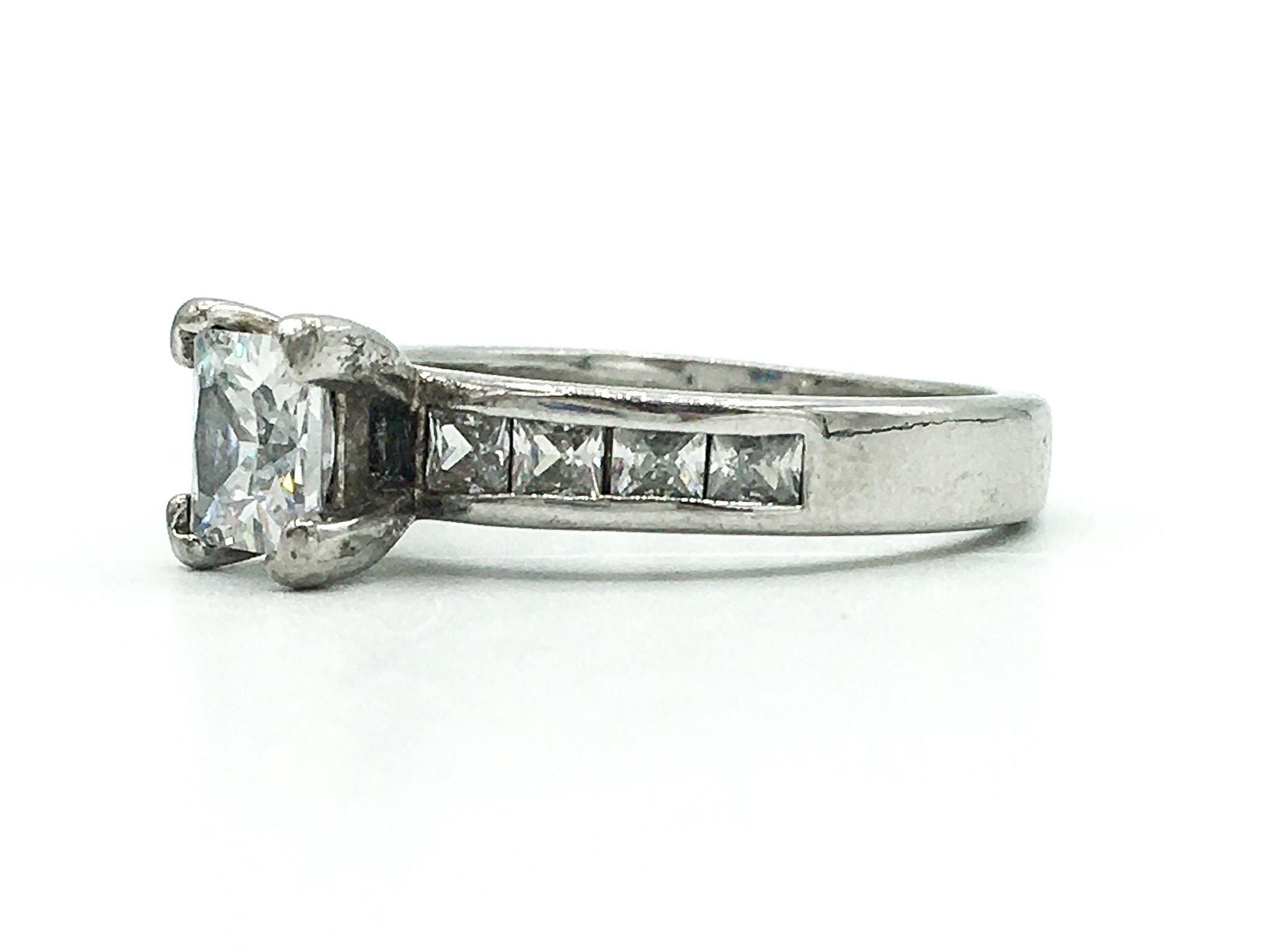 10K Cubic Zirconia Engagement Ring, Size 8