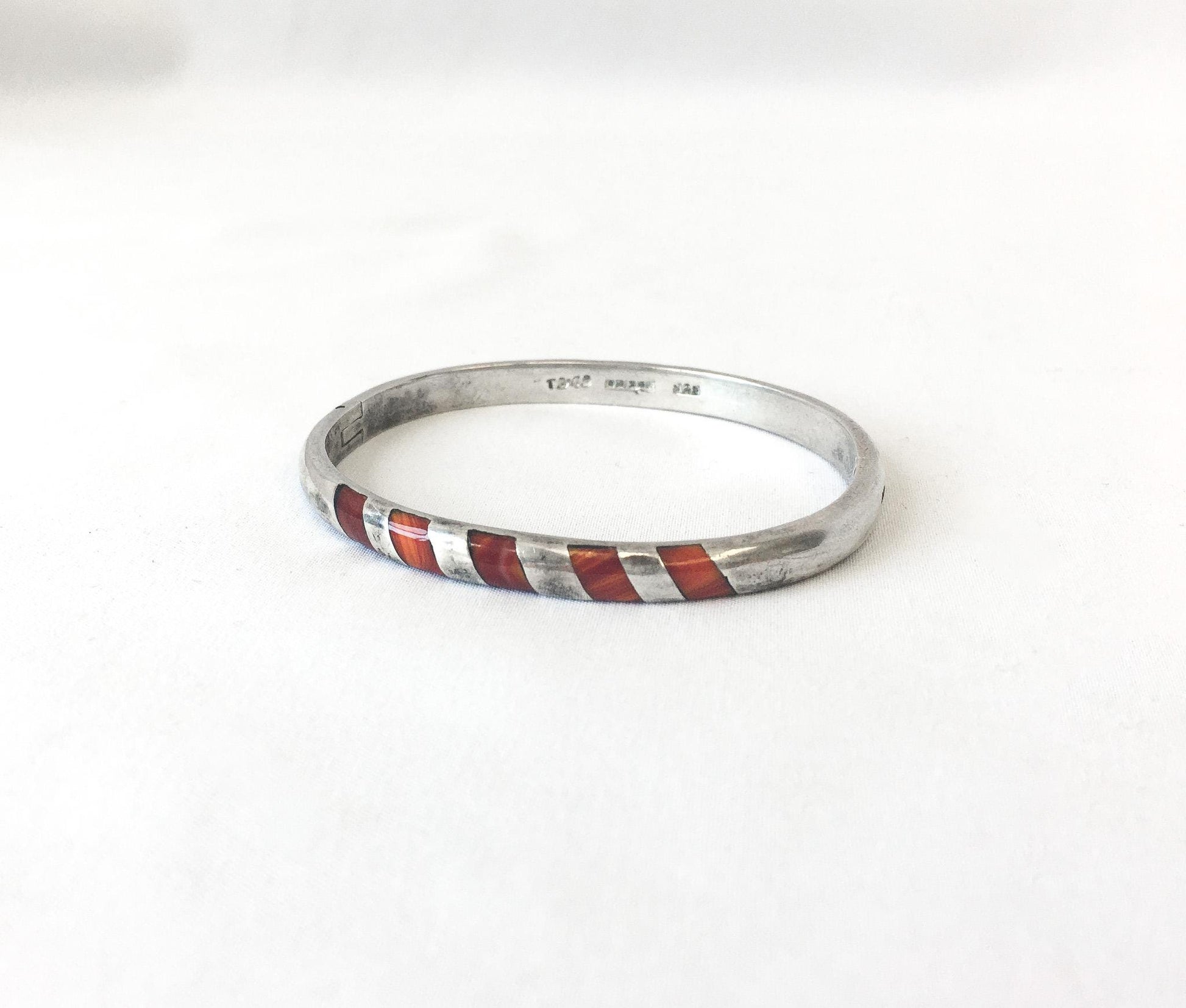 Vintage 925 Mexico TD-79 Inlaid Red/Orange Stone Bangle Bracelet, Native American Boho Style Bracelet