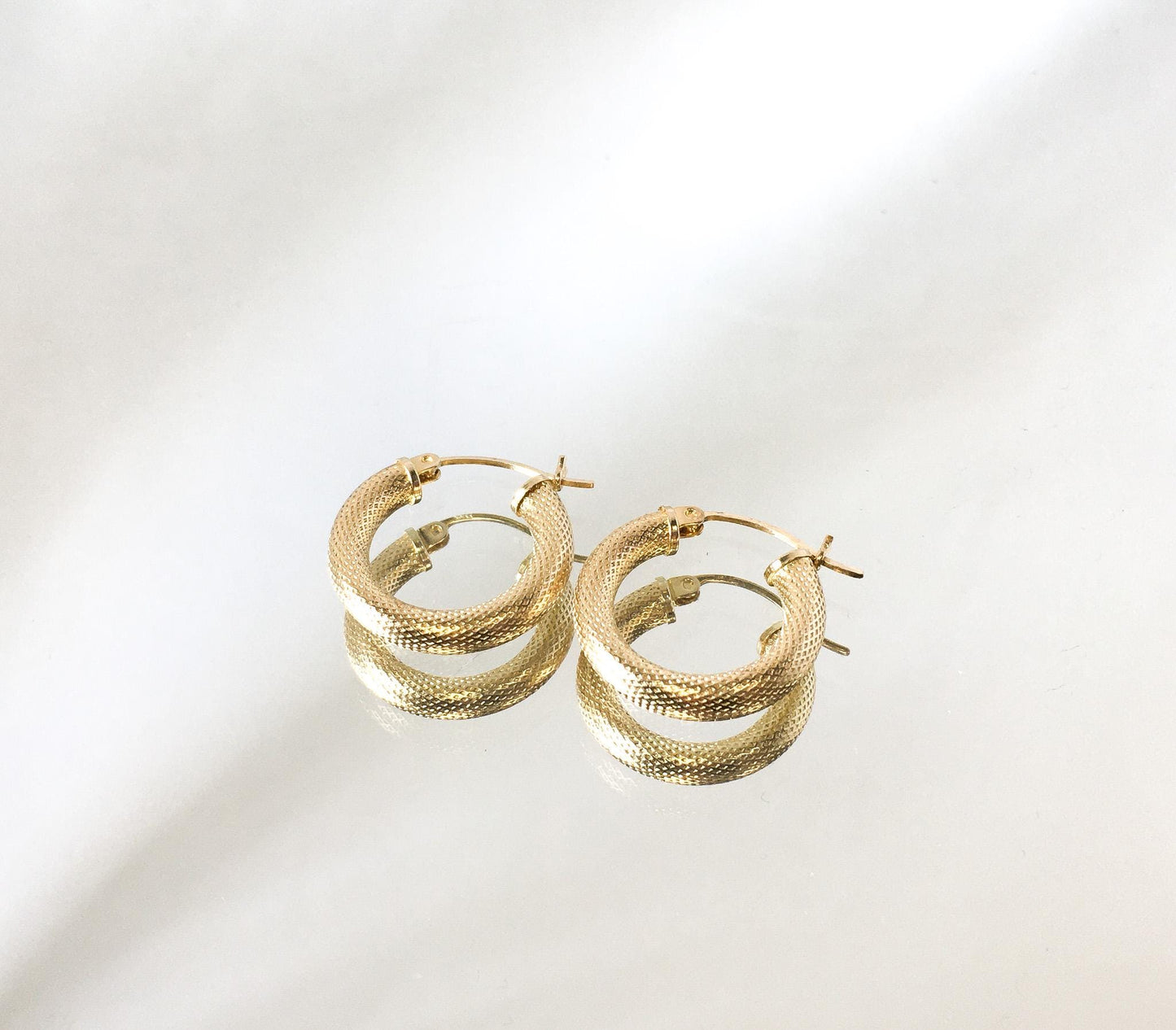 14K Yellow Gold Textured Hoop Earrings, .75", 4mm, 2 Grams Total, Lightweight Simple Everyday Dainty Hoop Earrings