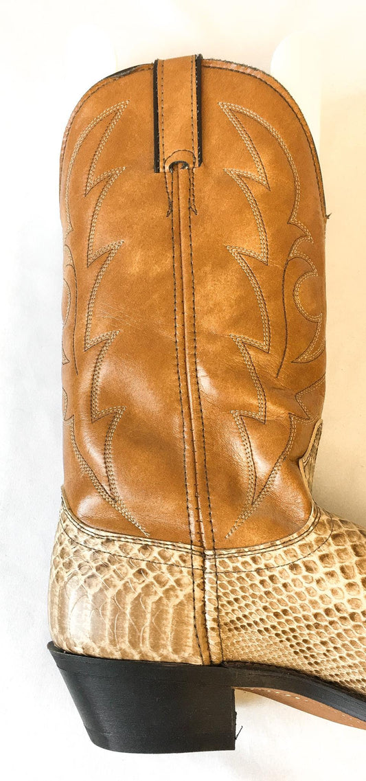 Laredo Brown Beige Snake Print Faux Leather Cowboy Boots, Men's Sz. 9D, Unique Statement Western Unisex Boots