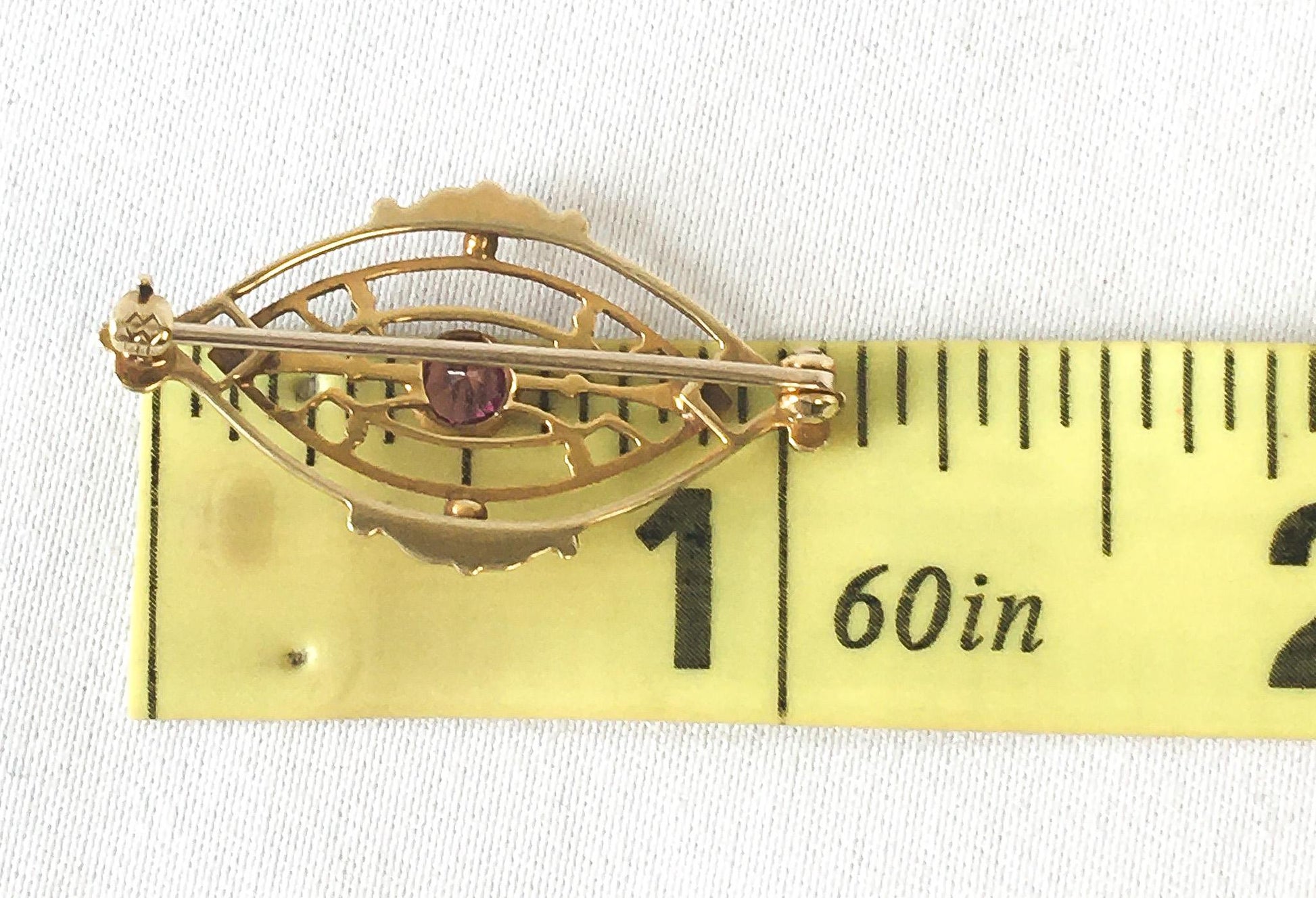 Vintage 14K Gold Pink Ruby Filigree Oval Brooch, Unique Edwardian Victorian Art Deco Style Brooch