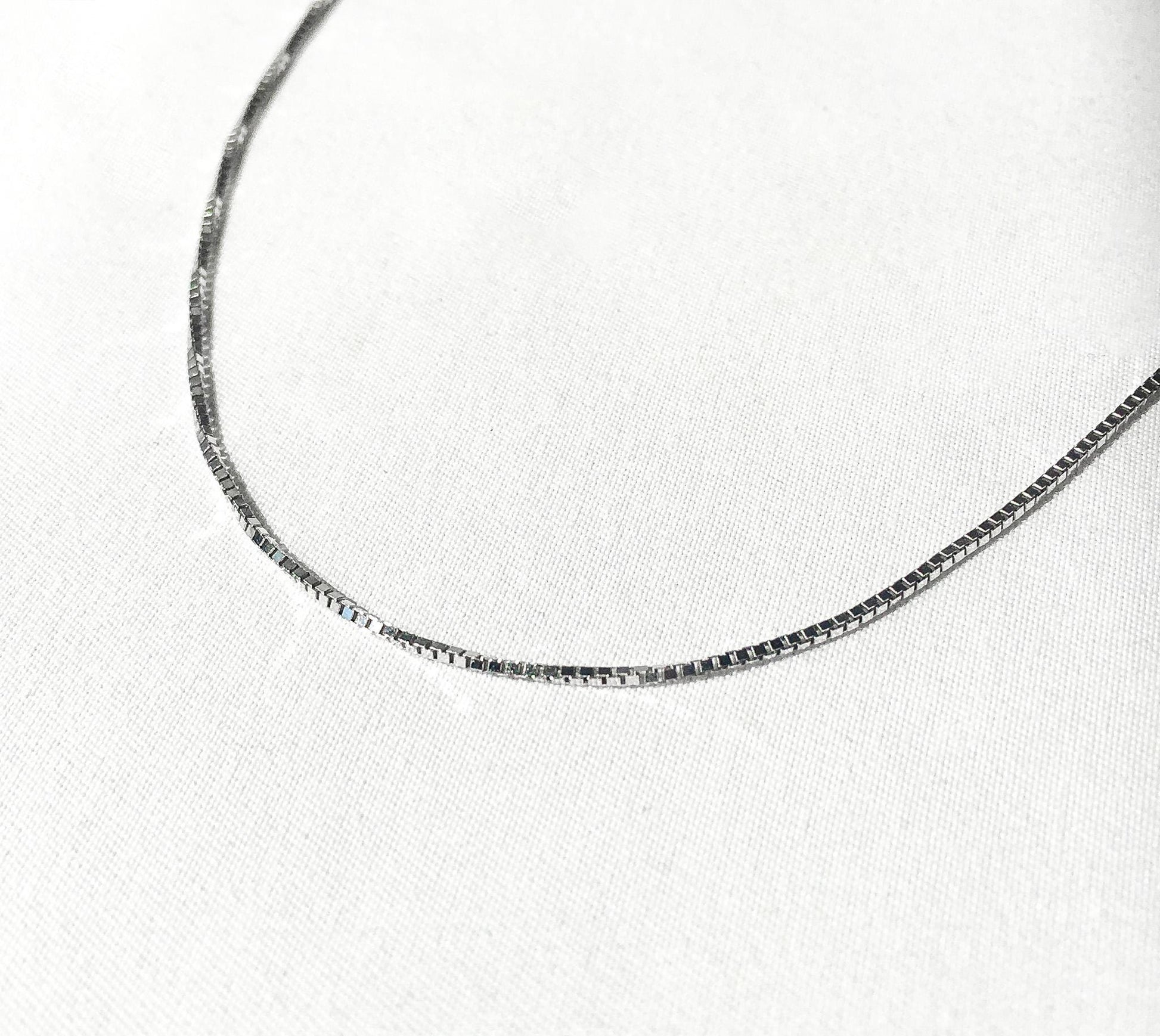 10K Italy White Gold Box Chain Necklace, Roughly 22", Roughly 1mm, Everyday Simple Dainty Unisex Layering Chain Necklace