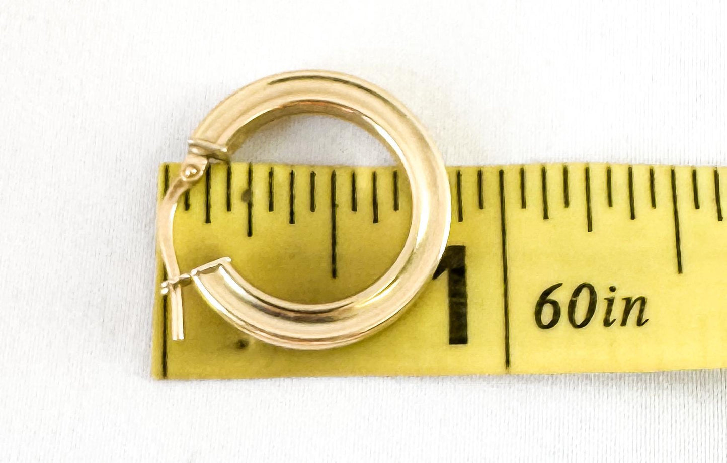 Vintage 14K Italy Yellow Gold Ribbed Hoops, Roughly 3mm, Roughly .75", Retro Simple Everyday Minimalist Hoops