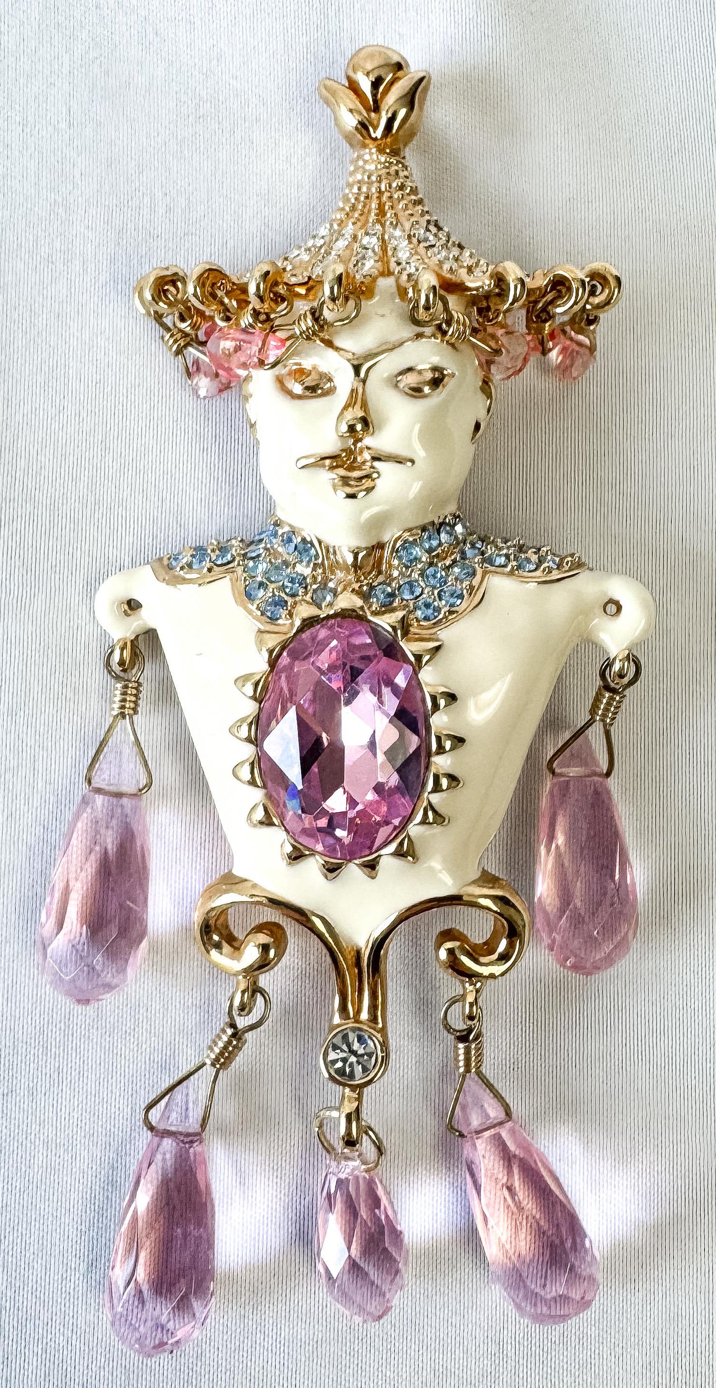 Vintage Hutton Wilkinson Asian Princess Brooch Pin/Pendant