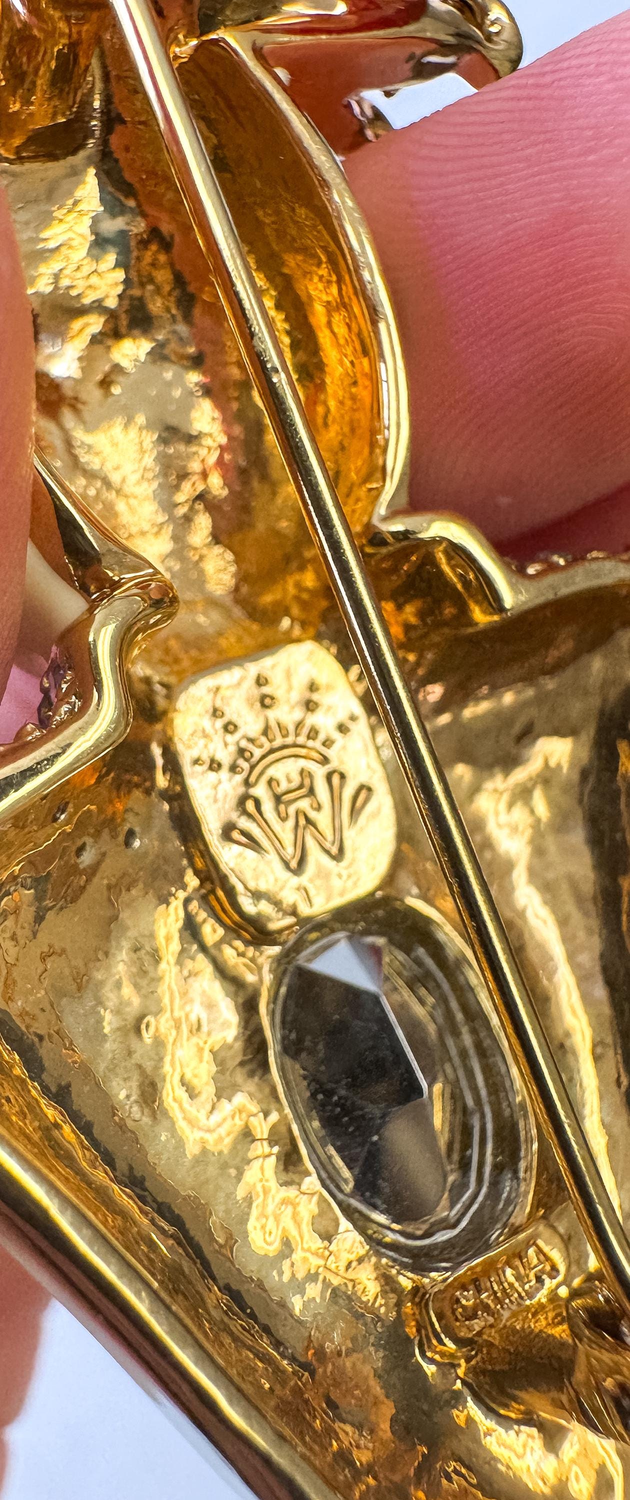Vintage Hutton Wilkinson Asian Princess Brooch Pin/Pendant