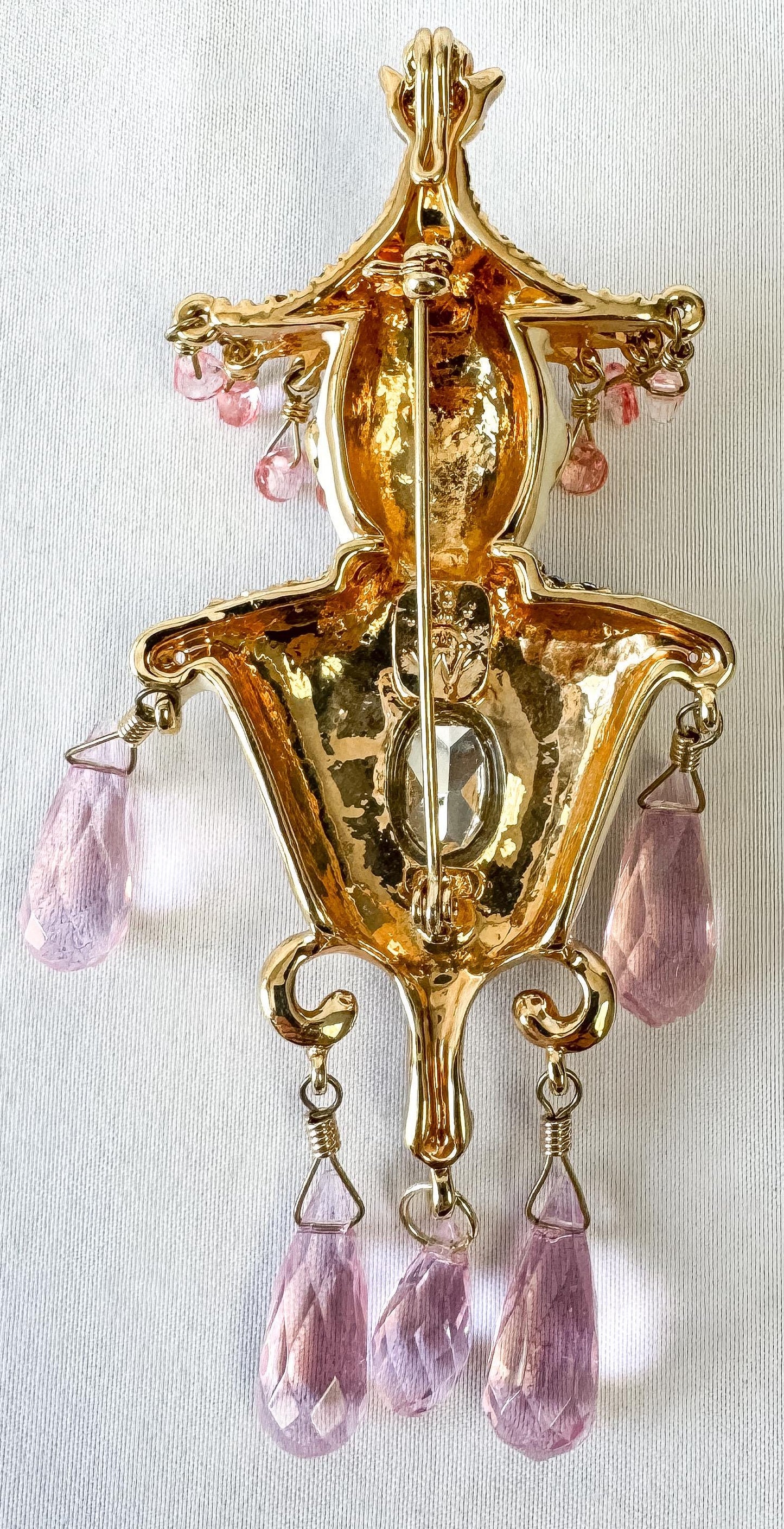 Vintage Hutton Wilkinson Asian Princess Brooch Pin/Pendant