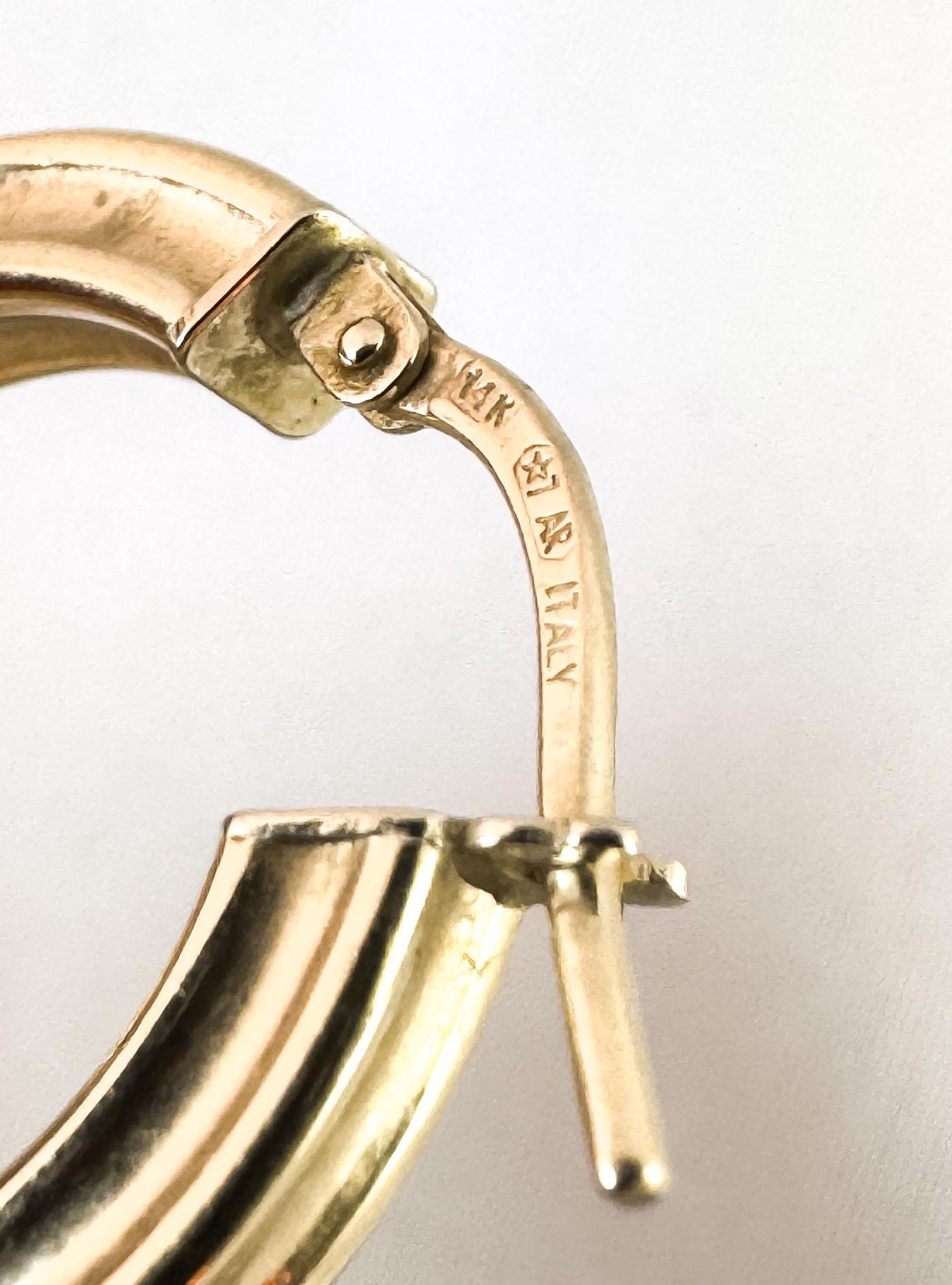 Vintage 14K Italy Yellow Gold Ribbed Hoops, Roughly 3mm, Roughly .75", Retro Simple Everyday Minimalist Hoops