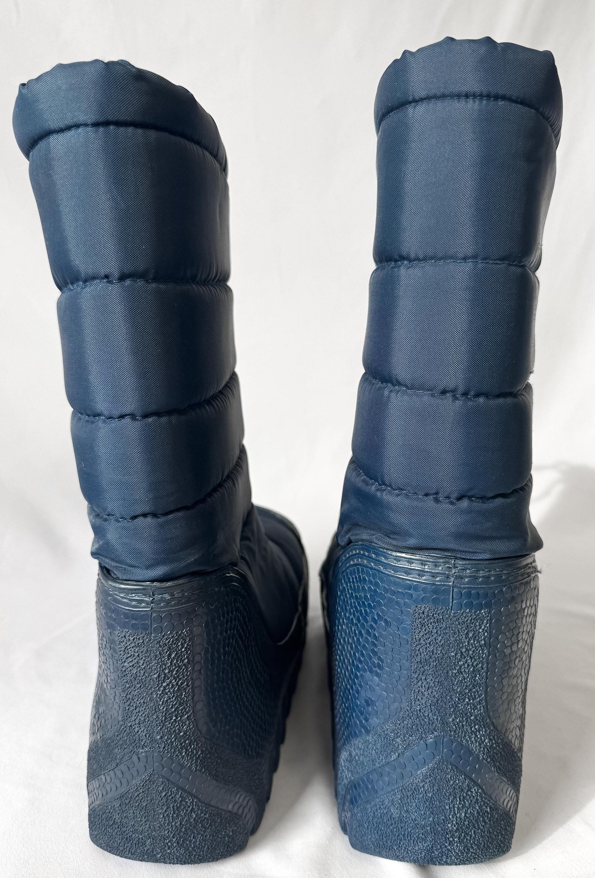 Vintage Navy Blue Moon Boots Platform Snow Ski Boots, Approx. Men's Sz. 10