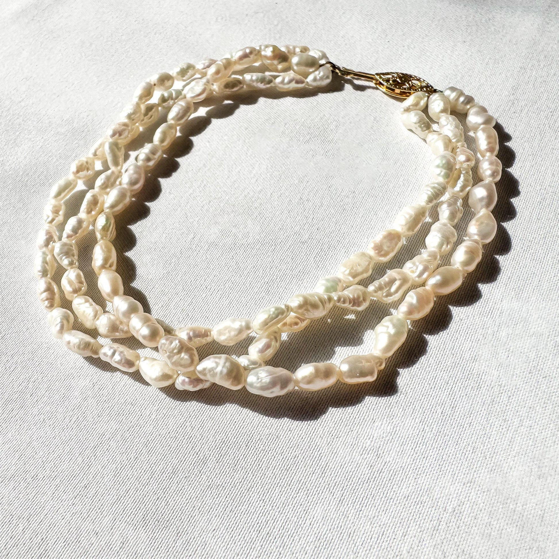 Vintage Three Strand Rice Pearl 14K Gold Clasp Bracelet, Roughly 7.5", Vintage Bridal Beachy Coastal Bracelet