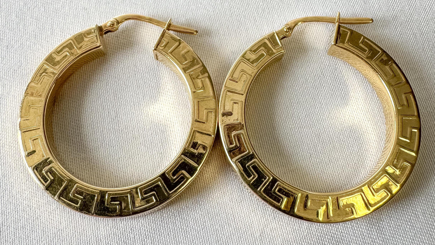 Vintage 14K Yellow Gold Milor Italy Grecian Key Etched Hollow Hoop Earrings, Roughly 4mm Width, Elegant Retro Minimalist Hoops