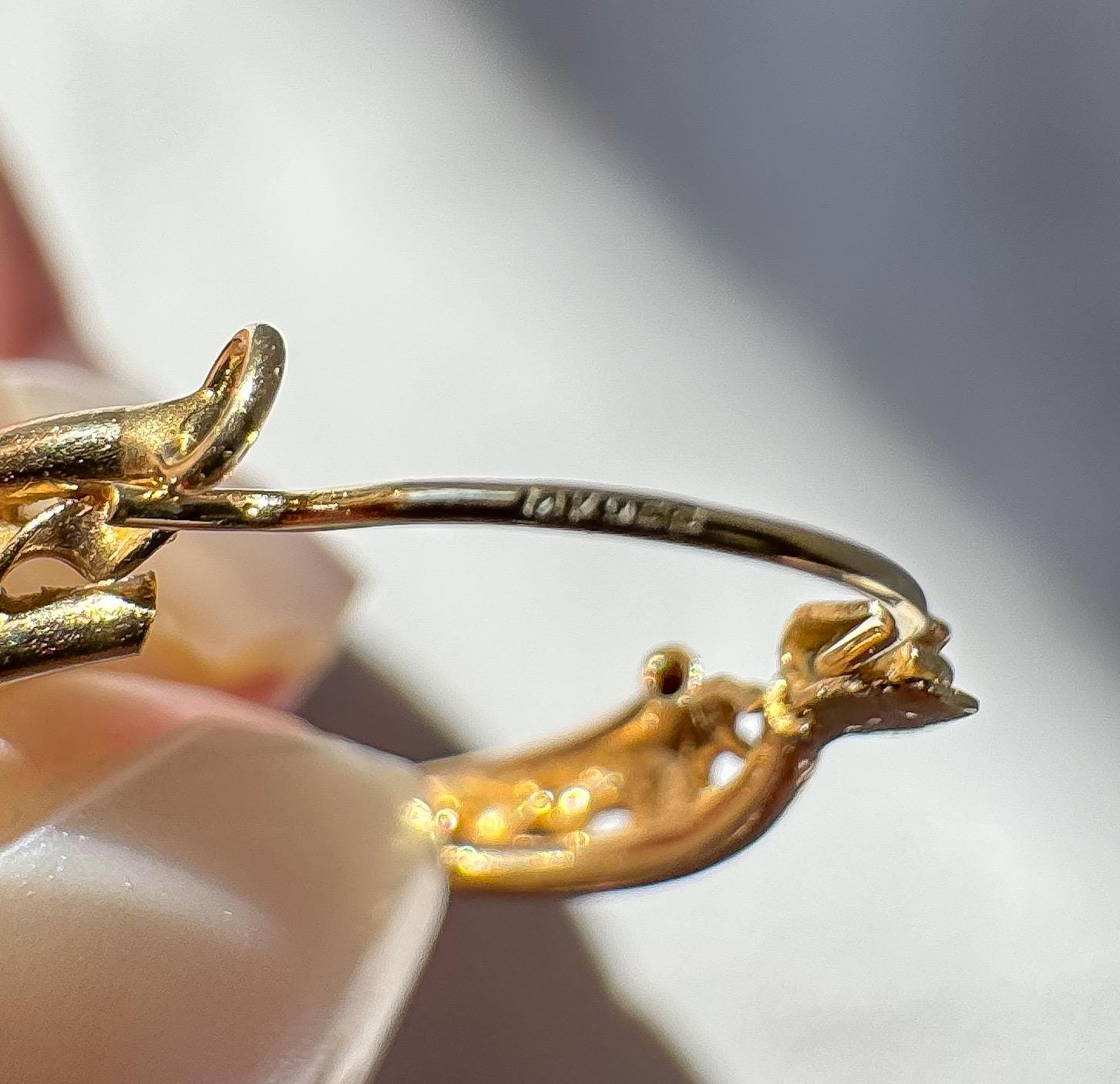 Vintage 10K Yellow Gold Twisted Double Hollow Hoop Earrings, Simple Unique Dainty Minimalist Earrings