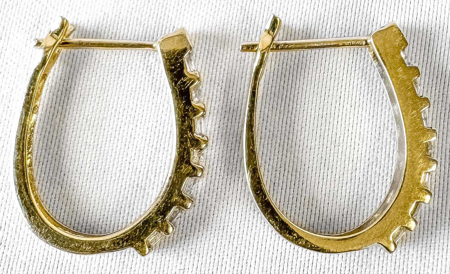 Vintage 10K Yellow Gold Diamond Hoop Earrings, Simple Elegant Minimalist Everyday Hoop Earrings