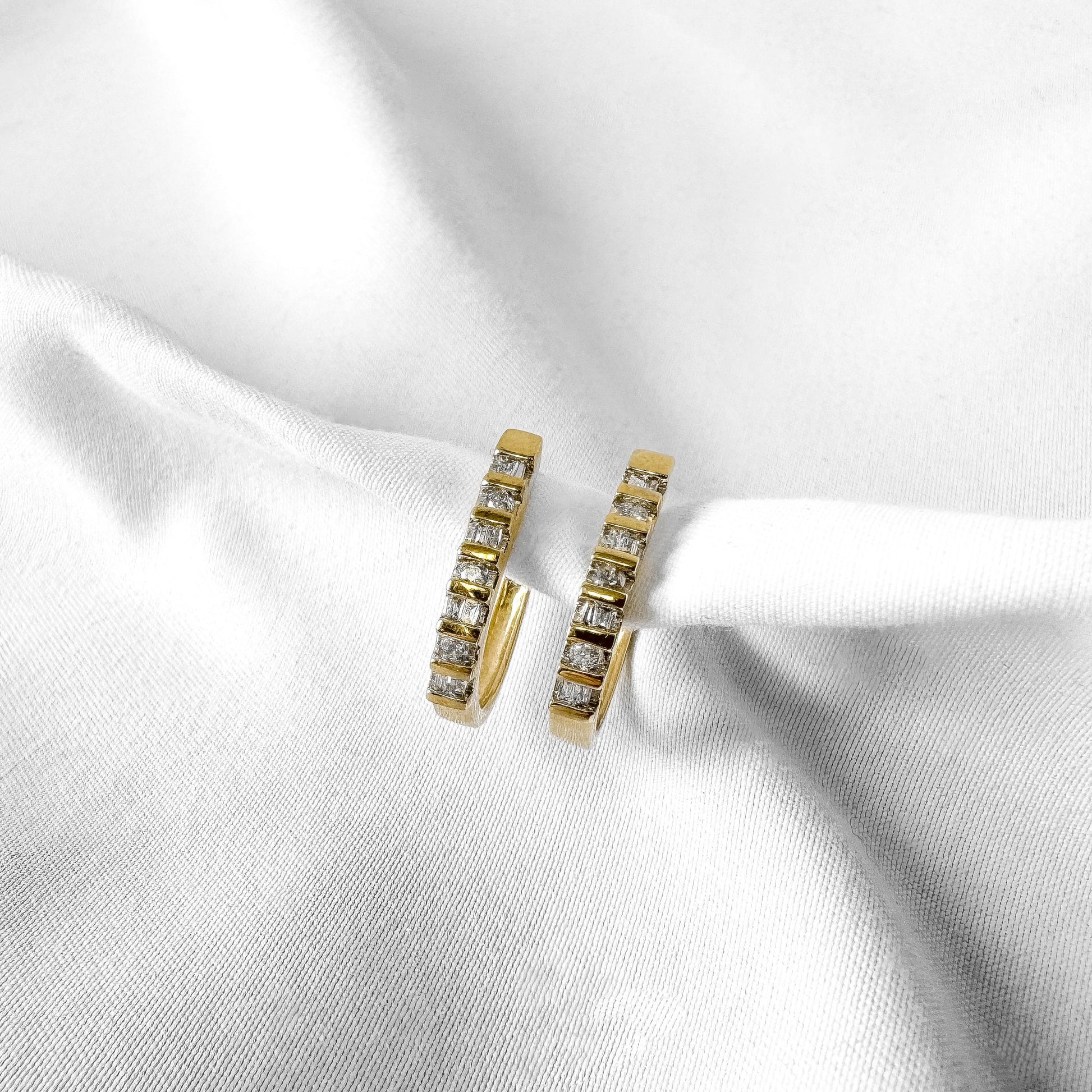 Vintage 10K Yellow Gold Diamond Hoop Earrings, Simple Elegant Minimalist Everyday Hoop Earrings