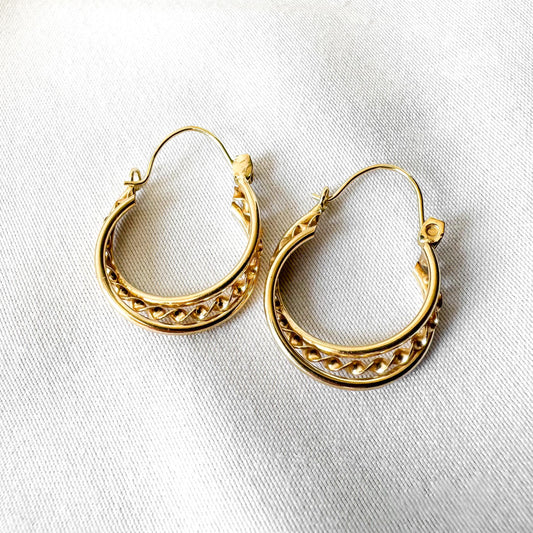 Vintage 10K Yellow Gold Twisted Double Hollow Hoop Earrings, Simple Unique Dainty Minimalist Earrings