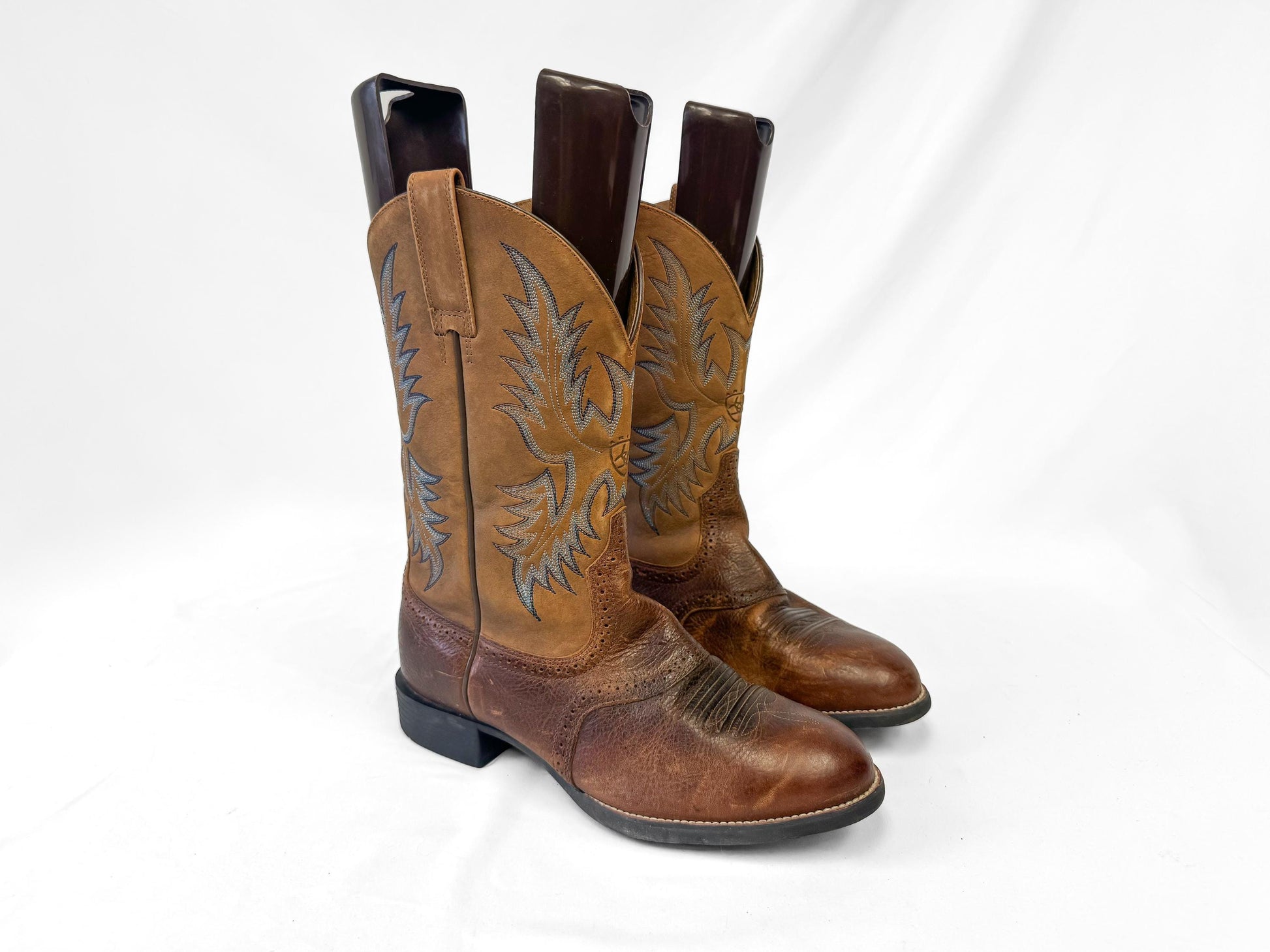 Vintage Style Ariat Two Tone Brown Blue Embroidered Leather Cowboy Boots, Men's Sz. 9EE, Unique Vintage Western Festival Boots