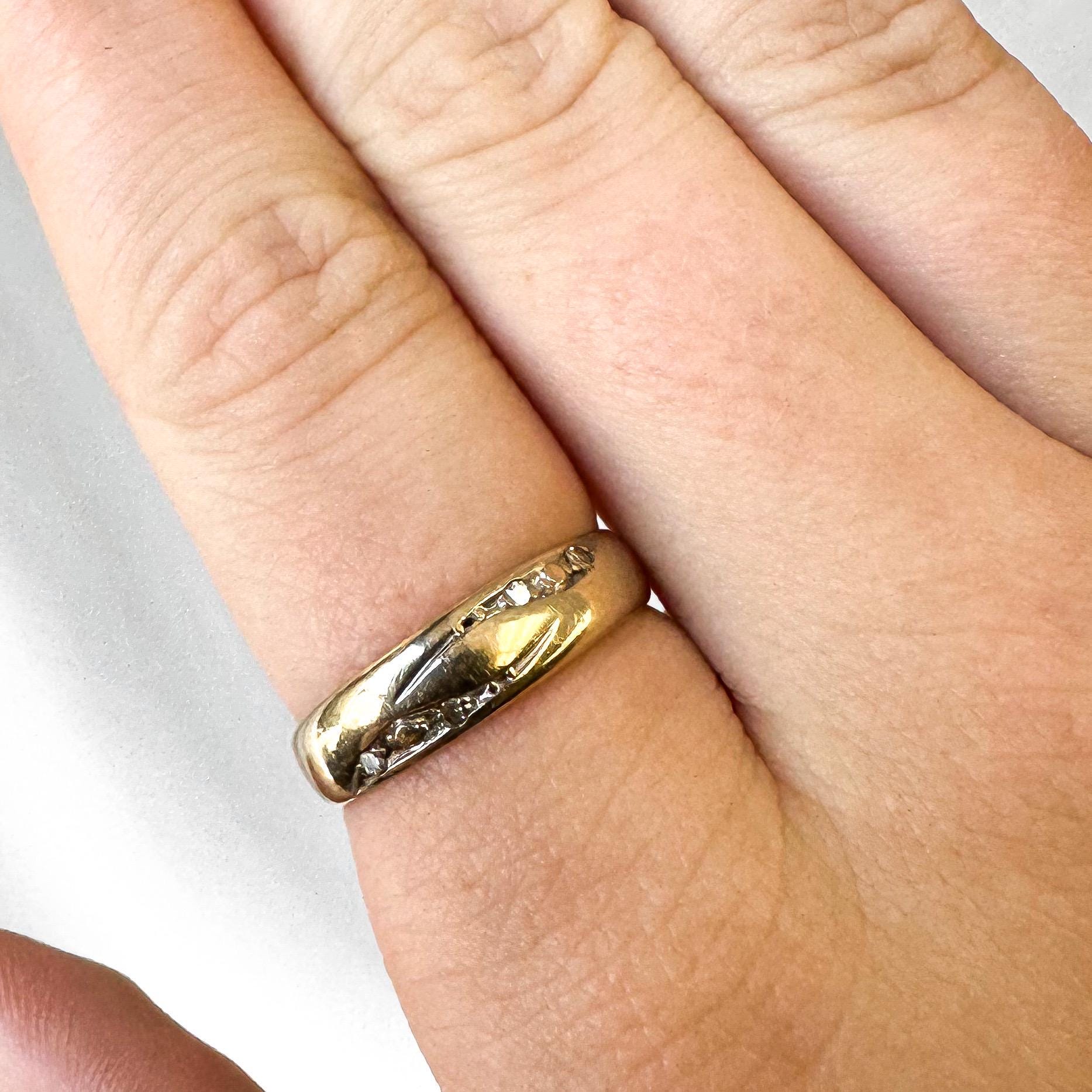 Vintage 10K Yellow Gold Diamond Wave Band Ring, Sz. 6, Simple Everyday Stackable Ring