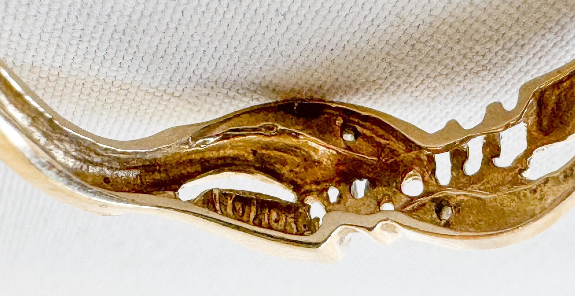 Vintage 10K Yellow Gold "Mom" Monogram Diamond Accent Ring, Sz. 9.75/10