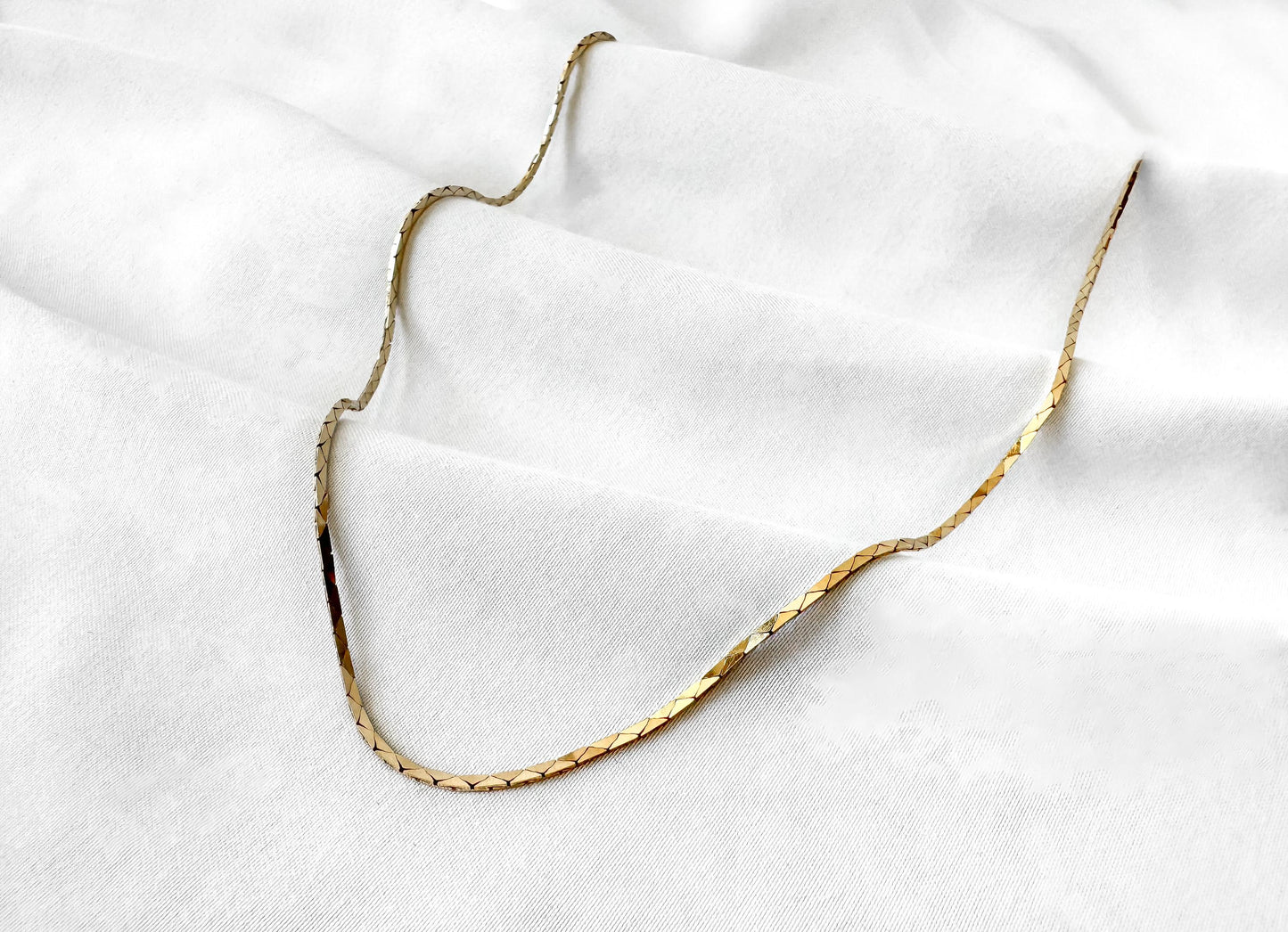 14K Yellow Gold Flat Cobra Link Chain Necklace, Roughly 19", Roughly 1.5mm Width, Simple Elegant Minimalist Chain Necklace