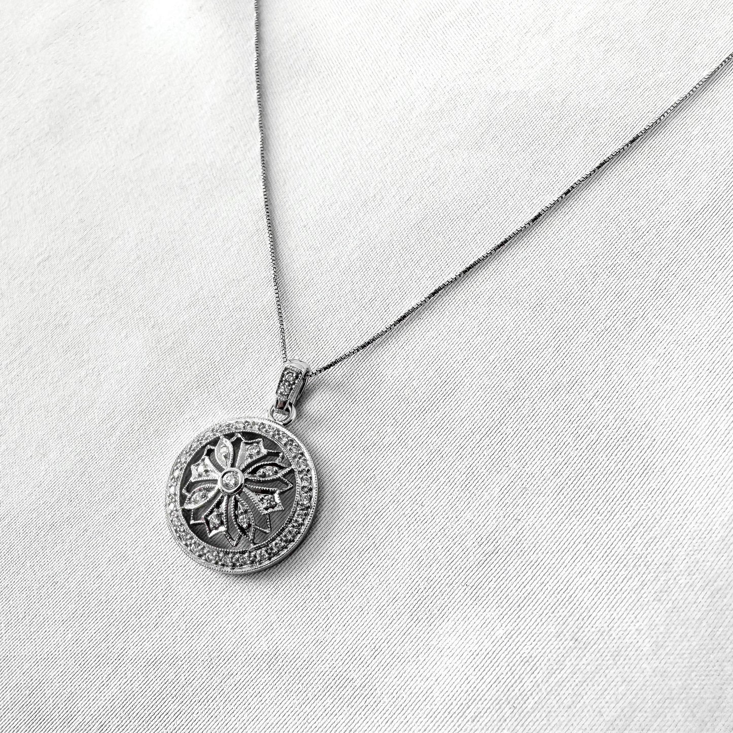 14K White Gold Diamond Floral Circle Pendant Necklace, Roughly 19", Simple Elegant Minimalist Necklace