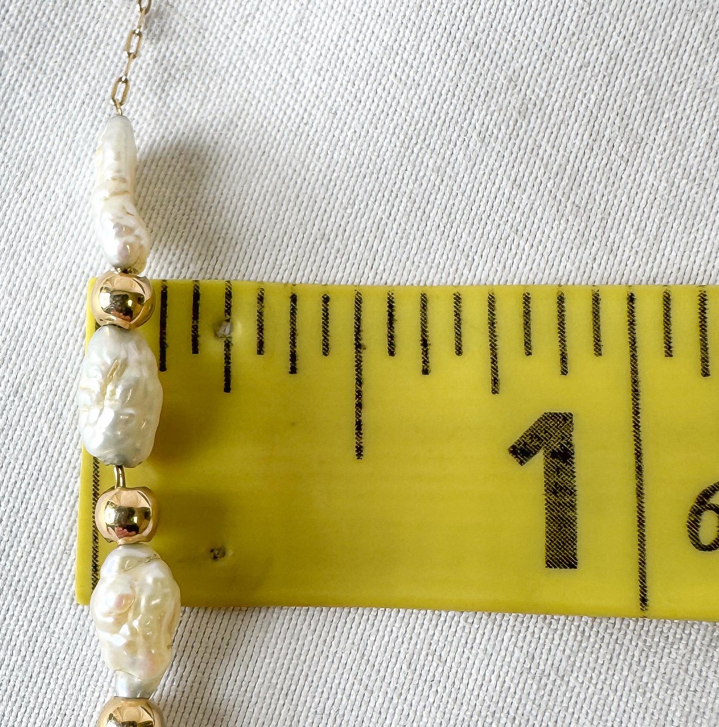 Vintage 14K Yellow Gold Baroque Freshwater Pearl Round Bead Choker Necklace Roughly 15" Dainty Lightweight Beachy Coastal Layering Necklace