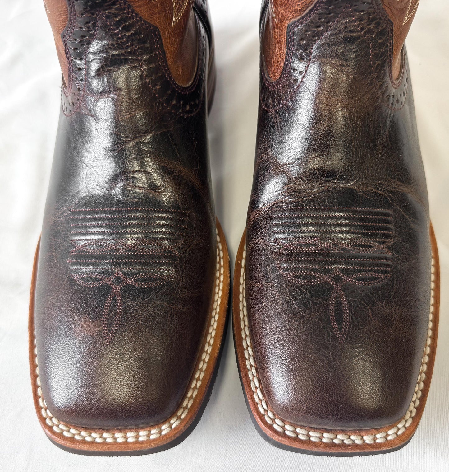 Vintage Style Ariat Quickdraw Two Toned Brown Leather Cowboy Boots, Sz. 11D
