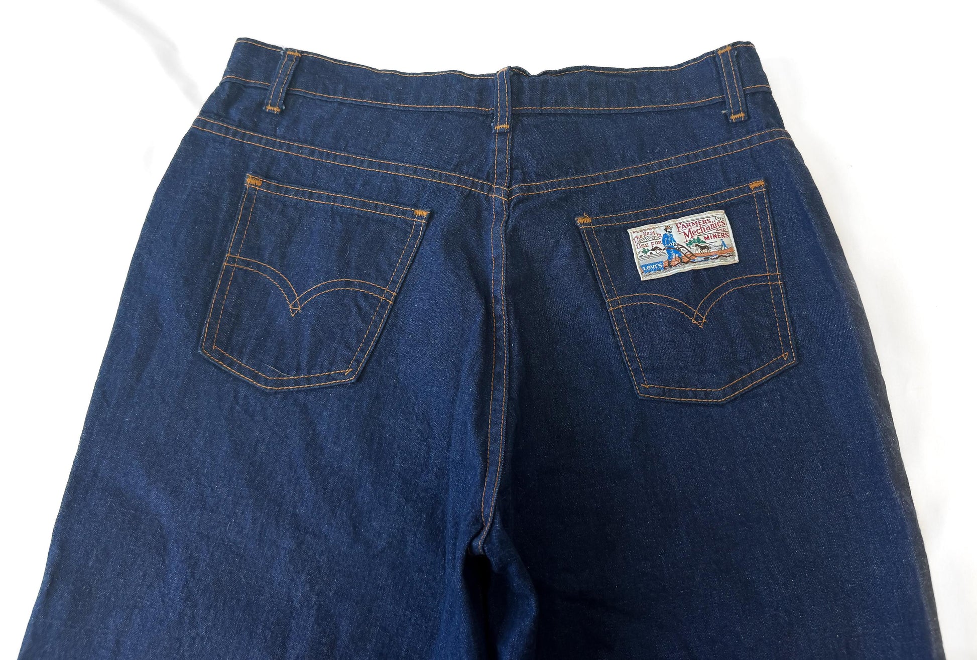 Vintage 70s Levis "Plowboy" Patch Dark Wash High Rise Bootcut Jeans, 32" x 33", Rare Collectors Retro Western Levis Jeans