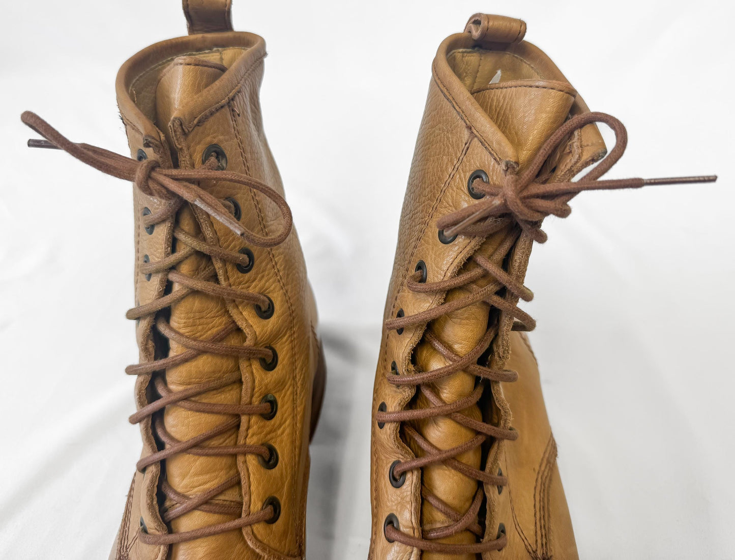 Vintage Frye Camel Beige Brown Veronica Lace Up Leather Combat Boots, Women's Sz. 10B