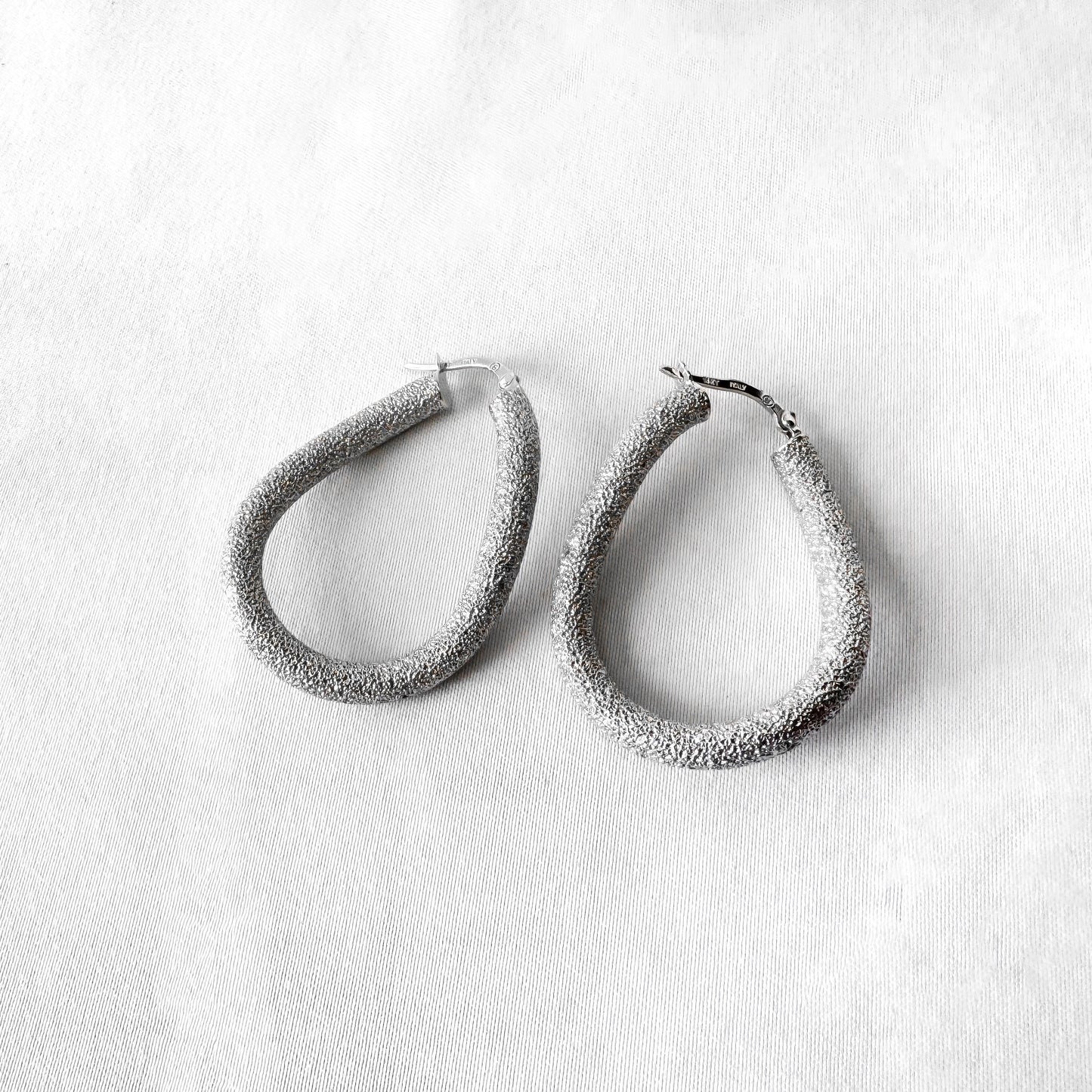 14K Italy White Gold Twisted Stardust Textured Oblong Tube 1.5 Inch Hoop Earrings, Unique Statement Minimalist Hoops
