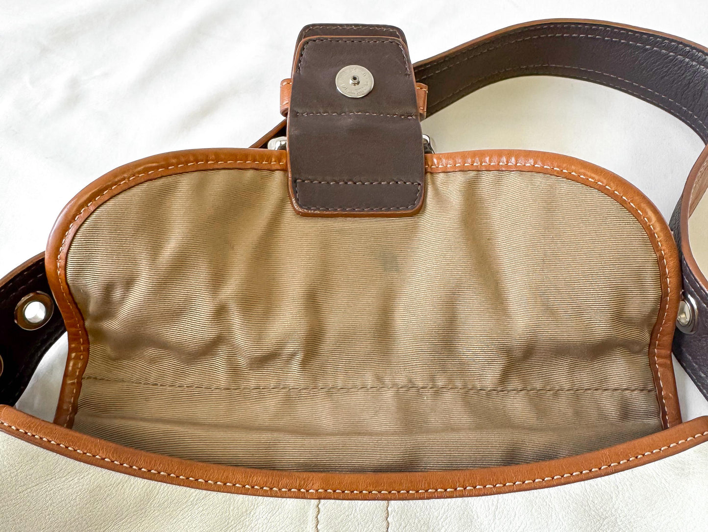 Y2K 00s Coach Off-White Cream Brown Soho Leather Shoulder Bag, Style 10188
