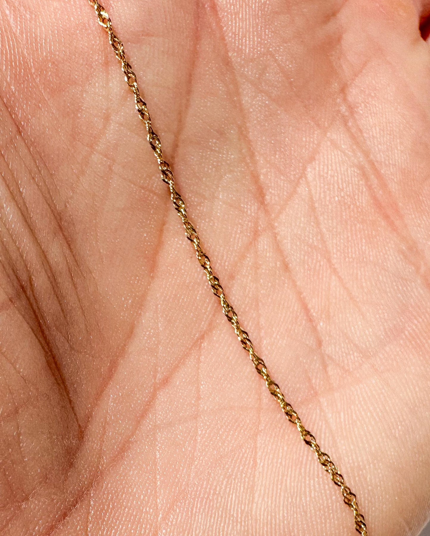 14K Italy Yellow Gold Twisted Link Ultra-Thin 16 Inch Roughly 1mm Chain Necklace, Simple Dainty Minimalist Chain