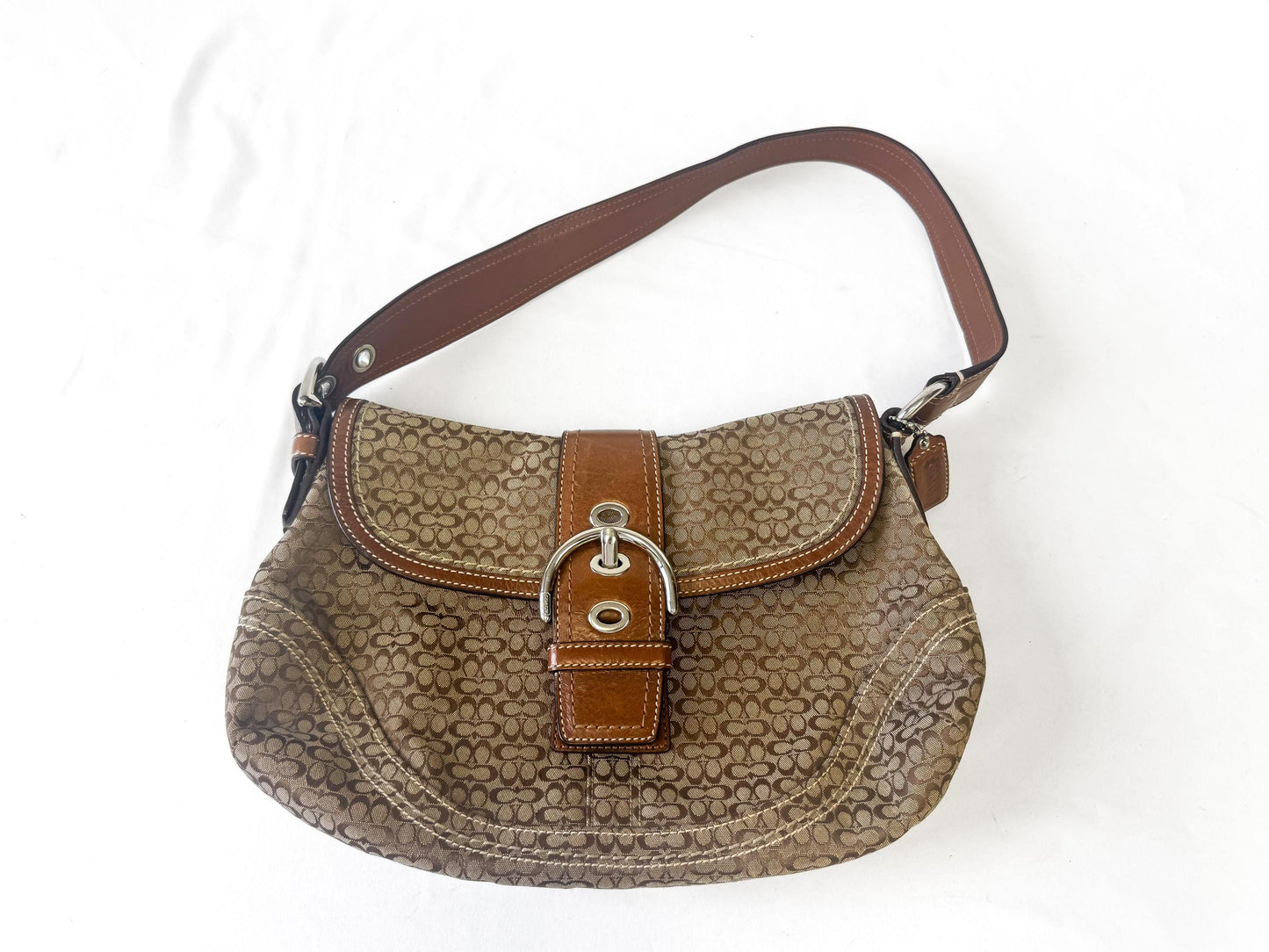 Y2K 00s Coach Soho Signature Khaki Beige Brown Medium Shoulder Bag, Style 12309