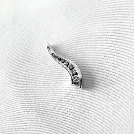 14K White Gold Diamond Journey Pendant, Simple Dainty Elegant Everyday Pendant
