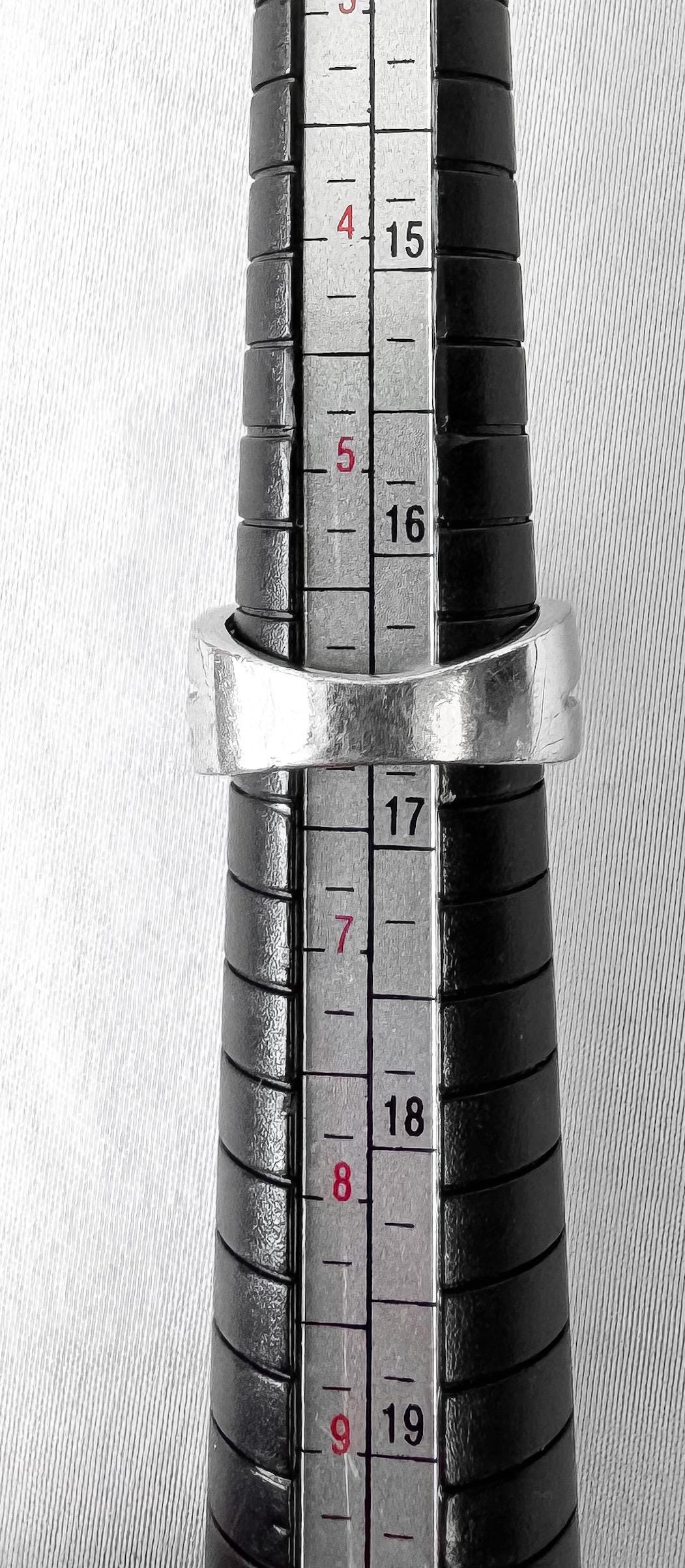 10K White Gold Diamond Pink Tanzanite Criss Cross Ribbon Style Band Ring, Sz. 6