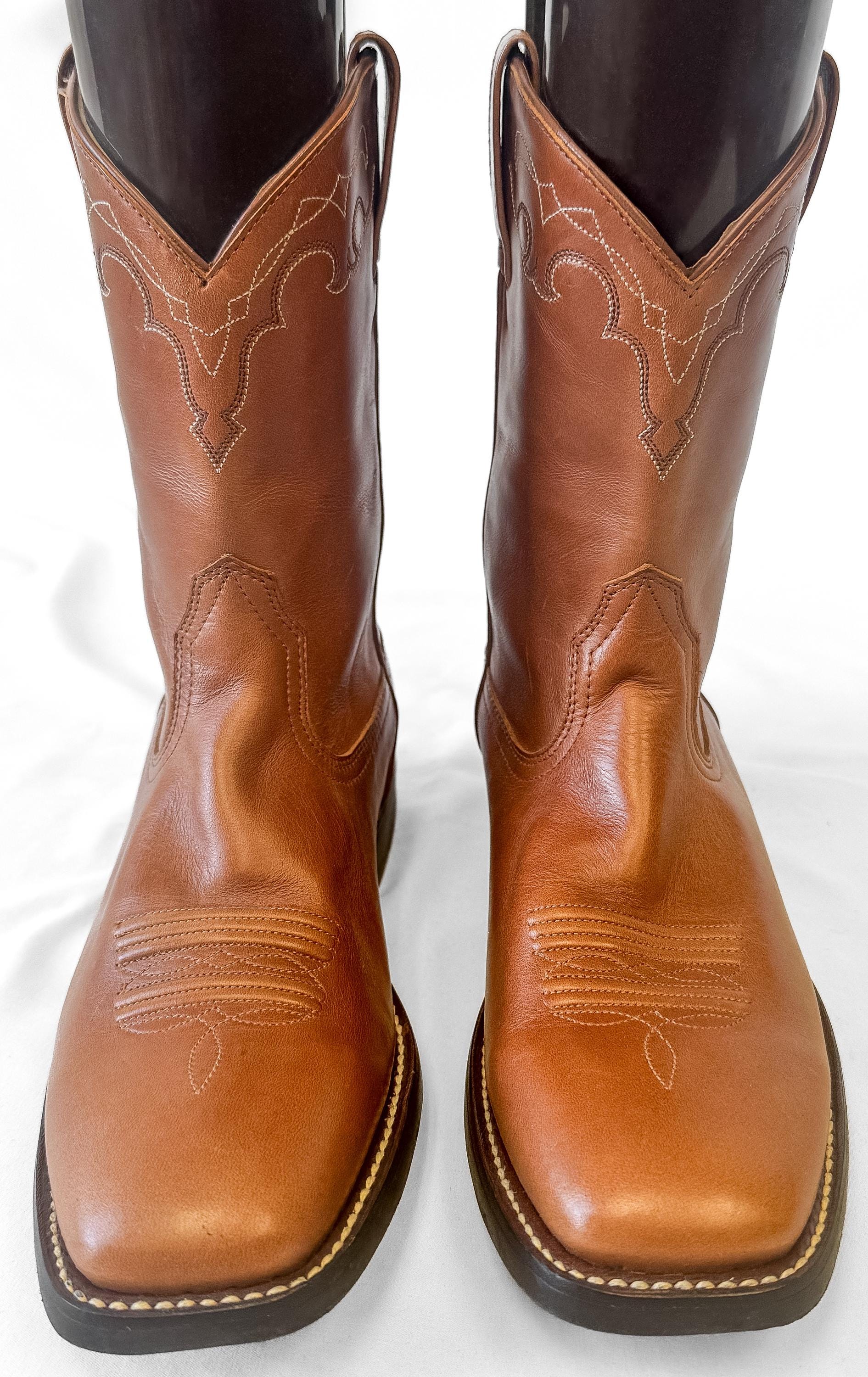 Vintage Style Ariat Sonoro Burnt Orange Leather Cowboy Unisex Boots, Men's Sz. 7.5B, Western Boho Style Festival Boots