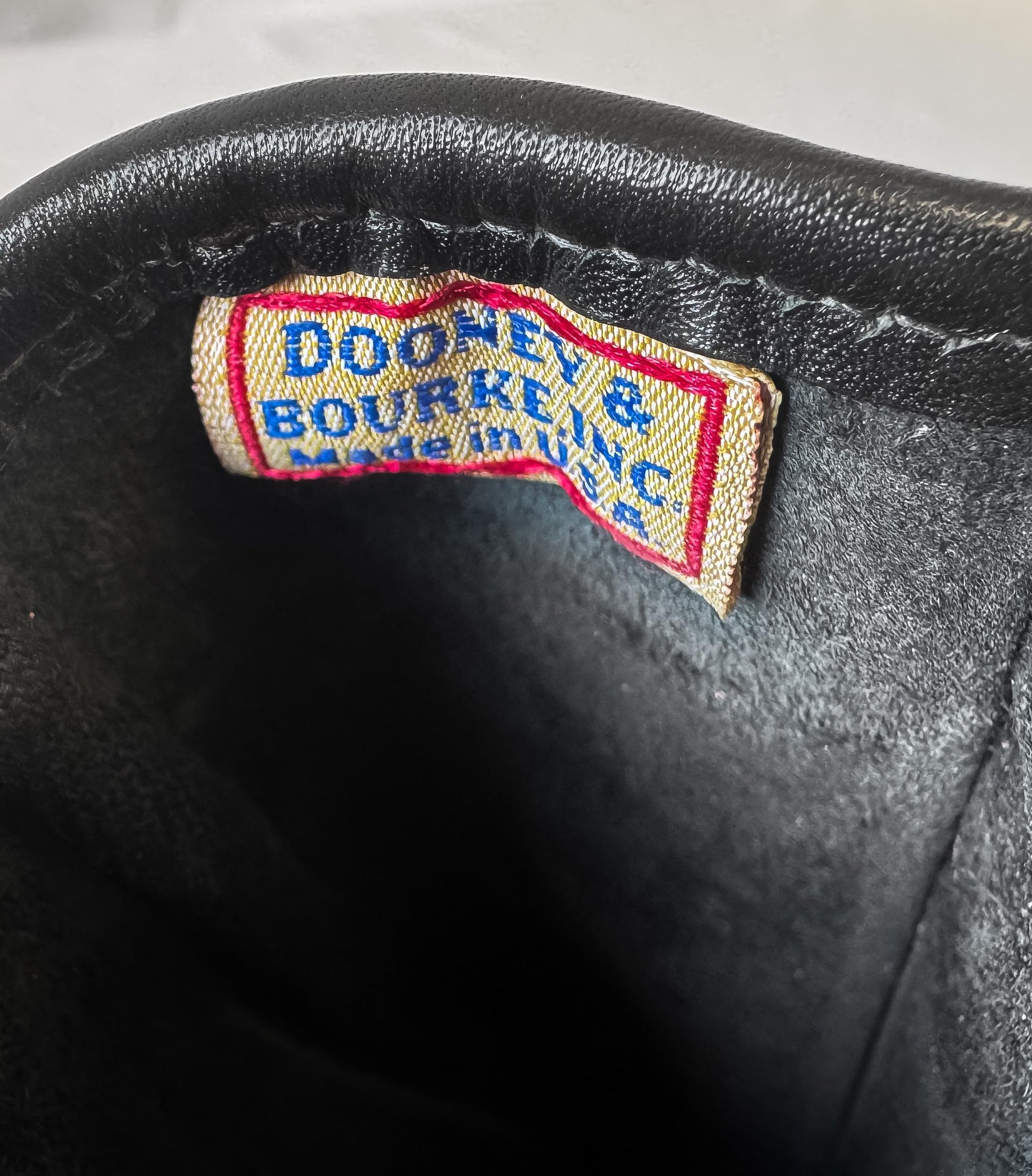 Vintage Dooney and Bourke Black Pebbled Leather Crossbody Briefcase Satchel Work Bag
