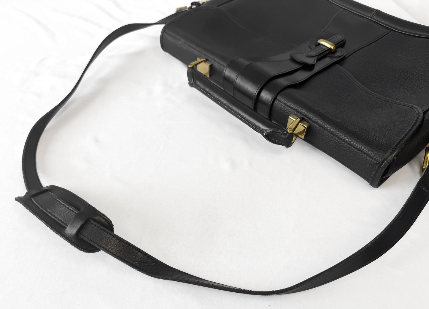 Vintage Dooney and Bourke Black Pebbled Leather Crossbody Briefcase Satchel Work Bag