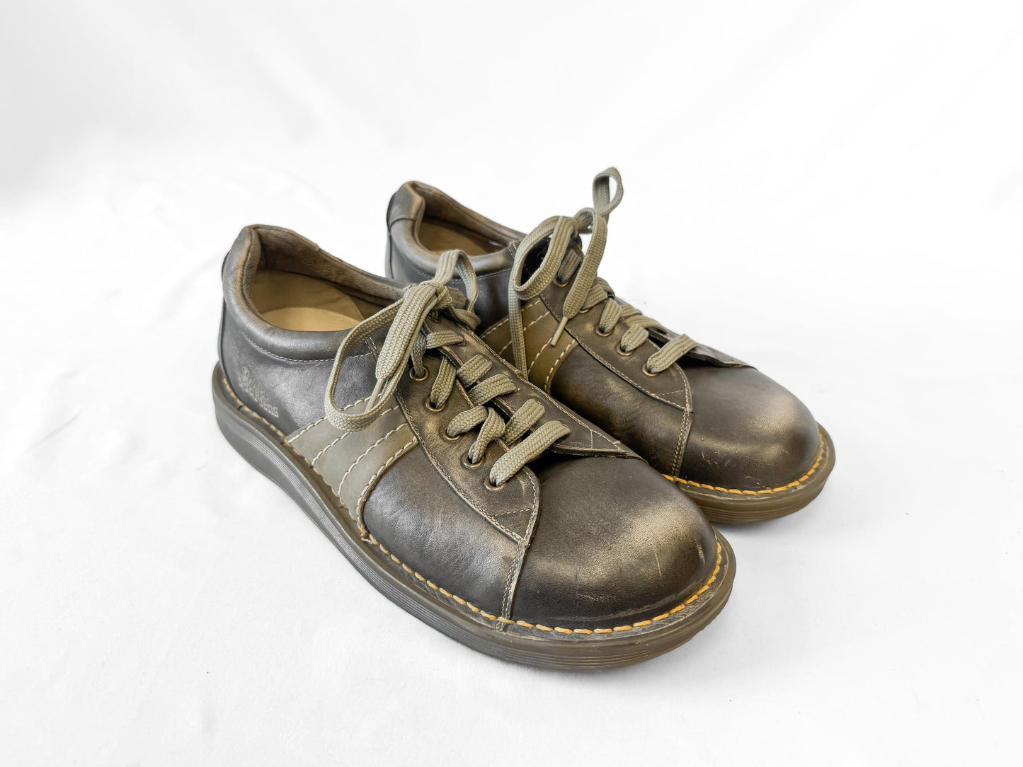 Vintage Style Dr. Martens Distressed Taupe Leather Lace Up Oxford Loafers, Men's Sz. 8, Approx. Women's 9.5, Style 2B24