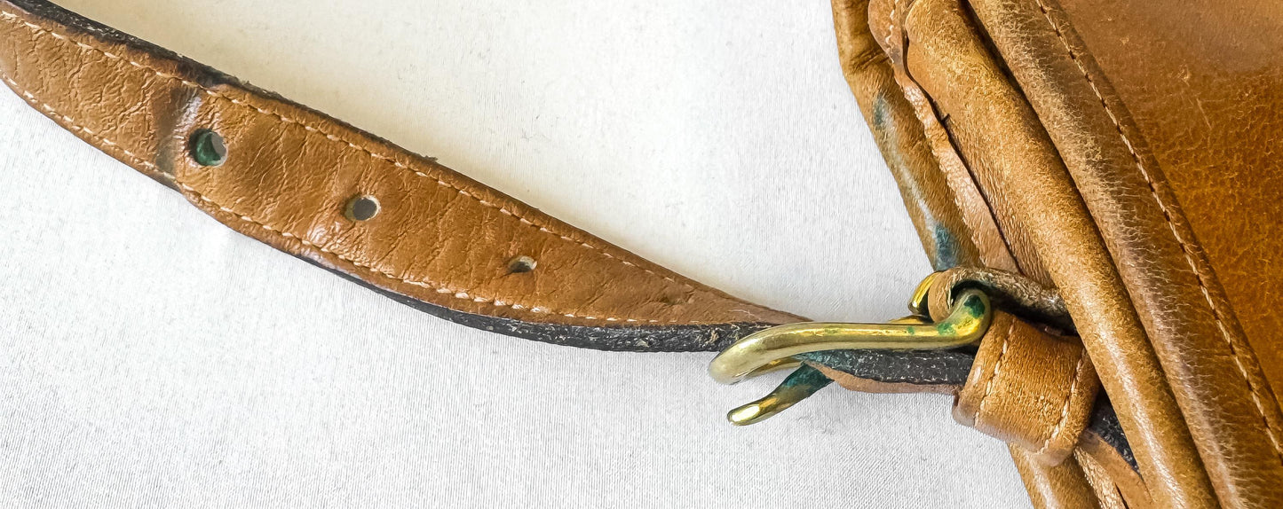 Vintage 70s Coach Tan Leather Saddle Pouch Crossbody Purse, Unique Rare Collectors Coach Bag