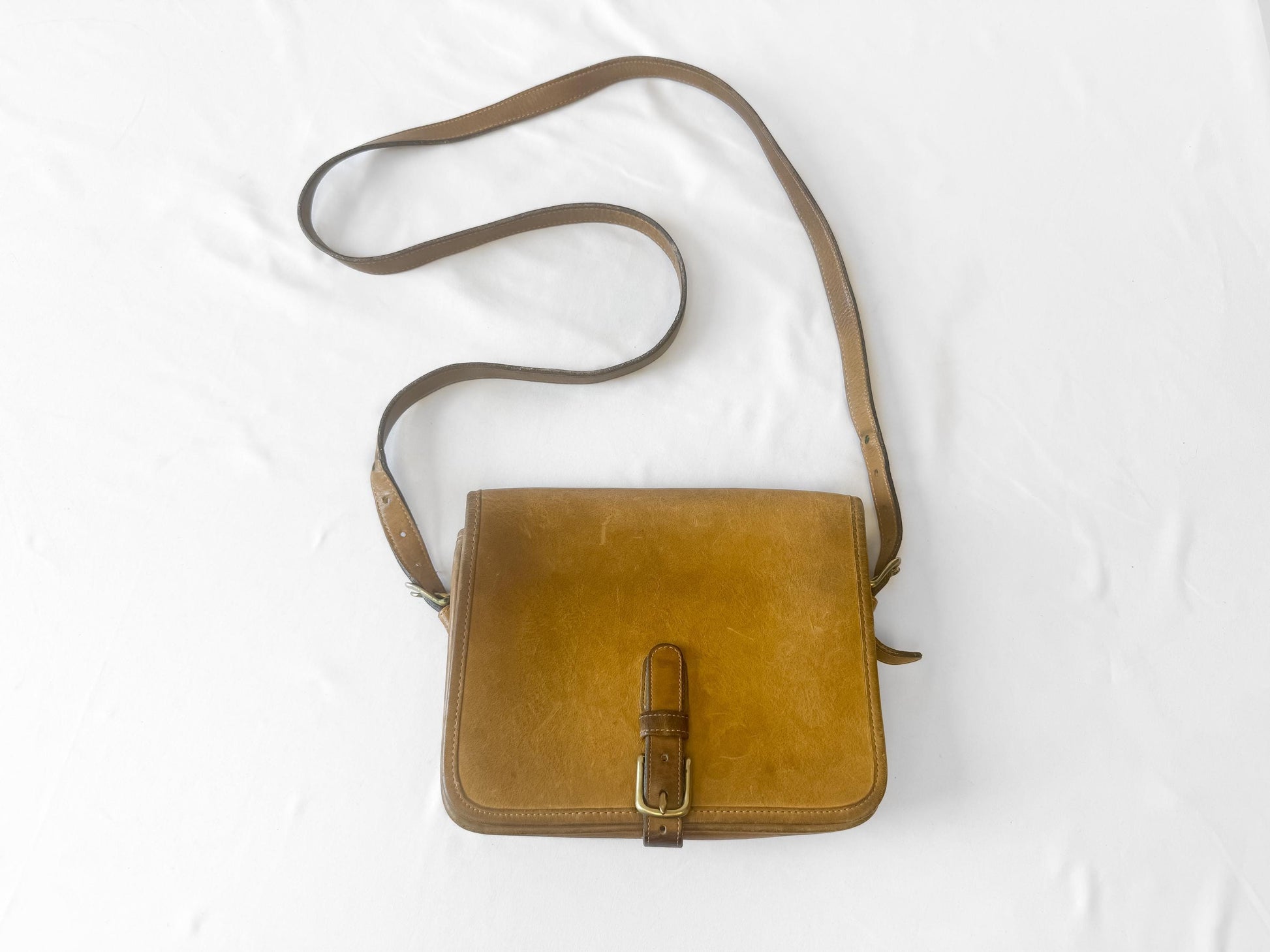 Vintage 70s Coach Tan Leather Saddle Pouch Crossbody Purse, Unique Rare Collectors Coach Bag