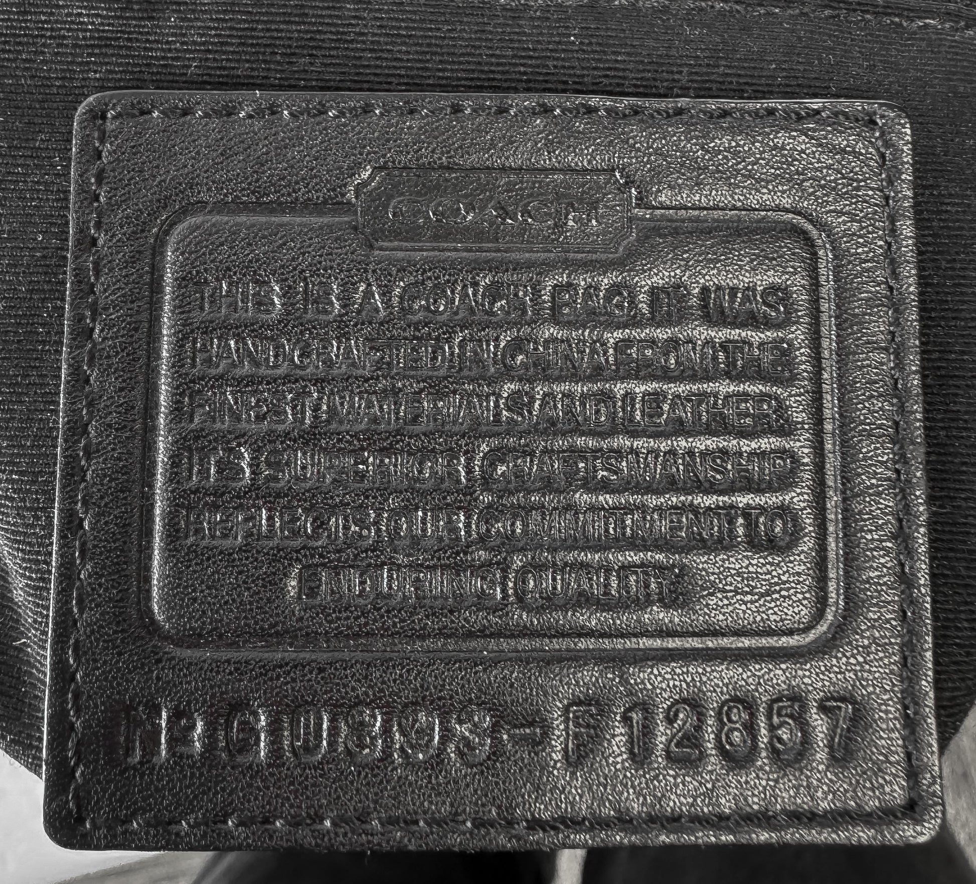 Y2K 00s Vintage Coach Ali Legacy Turnlock Beige Khaki Black Shoulder Bag, Style 12857