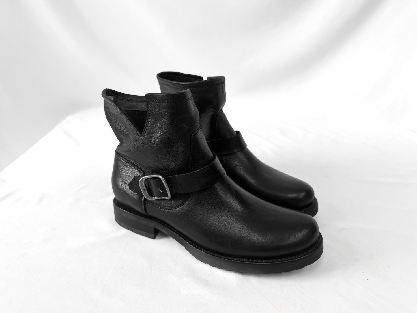 Vintage Style Frye Veronica Flex Black Leather Ankle Booties, Women's Sz. 9B