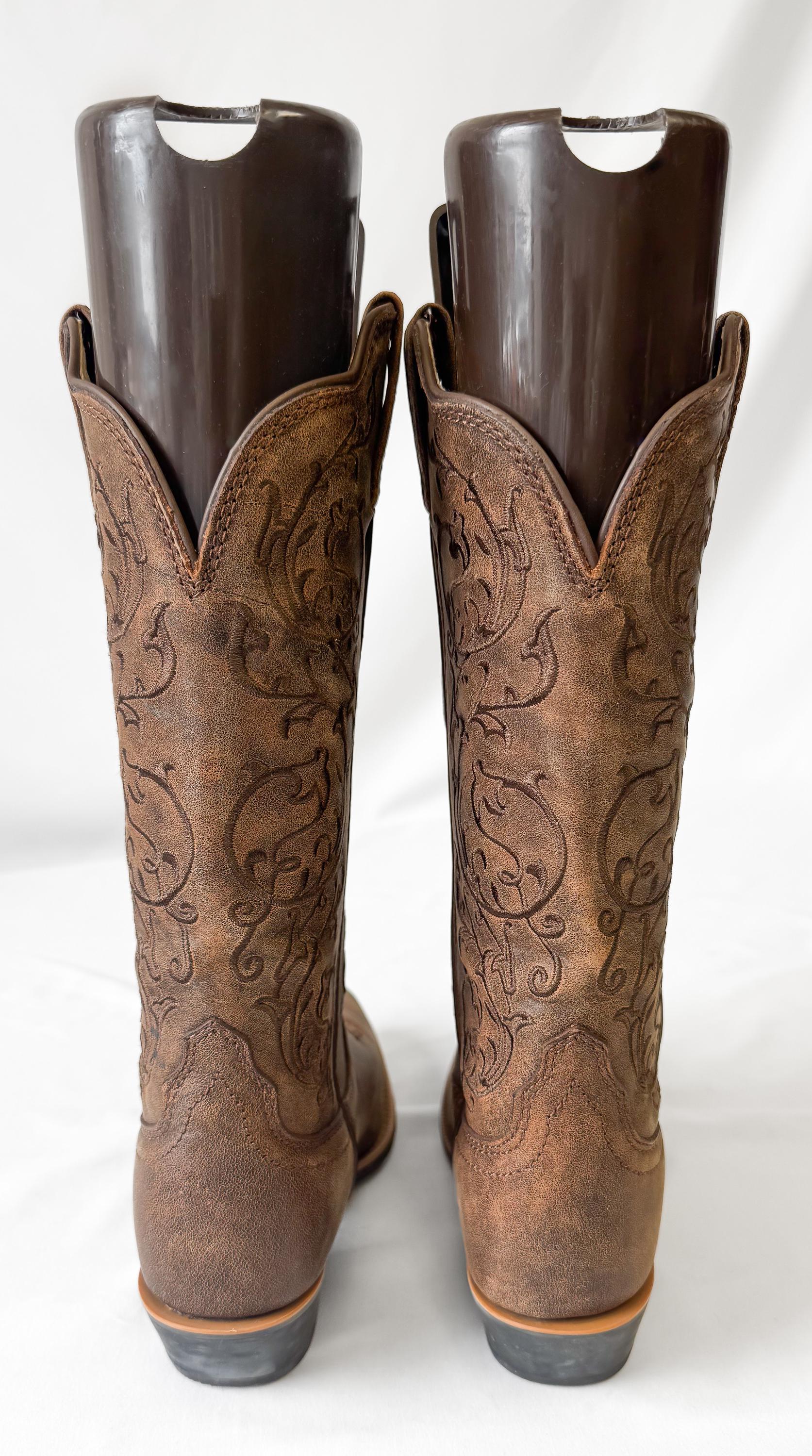 Vintage Style Twisted X Brown Swirl Floral Embroidered Cowboy Boots, Women's Sz. 6B, Western Festival Style Boots