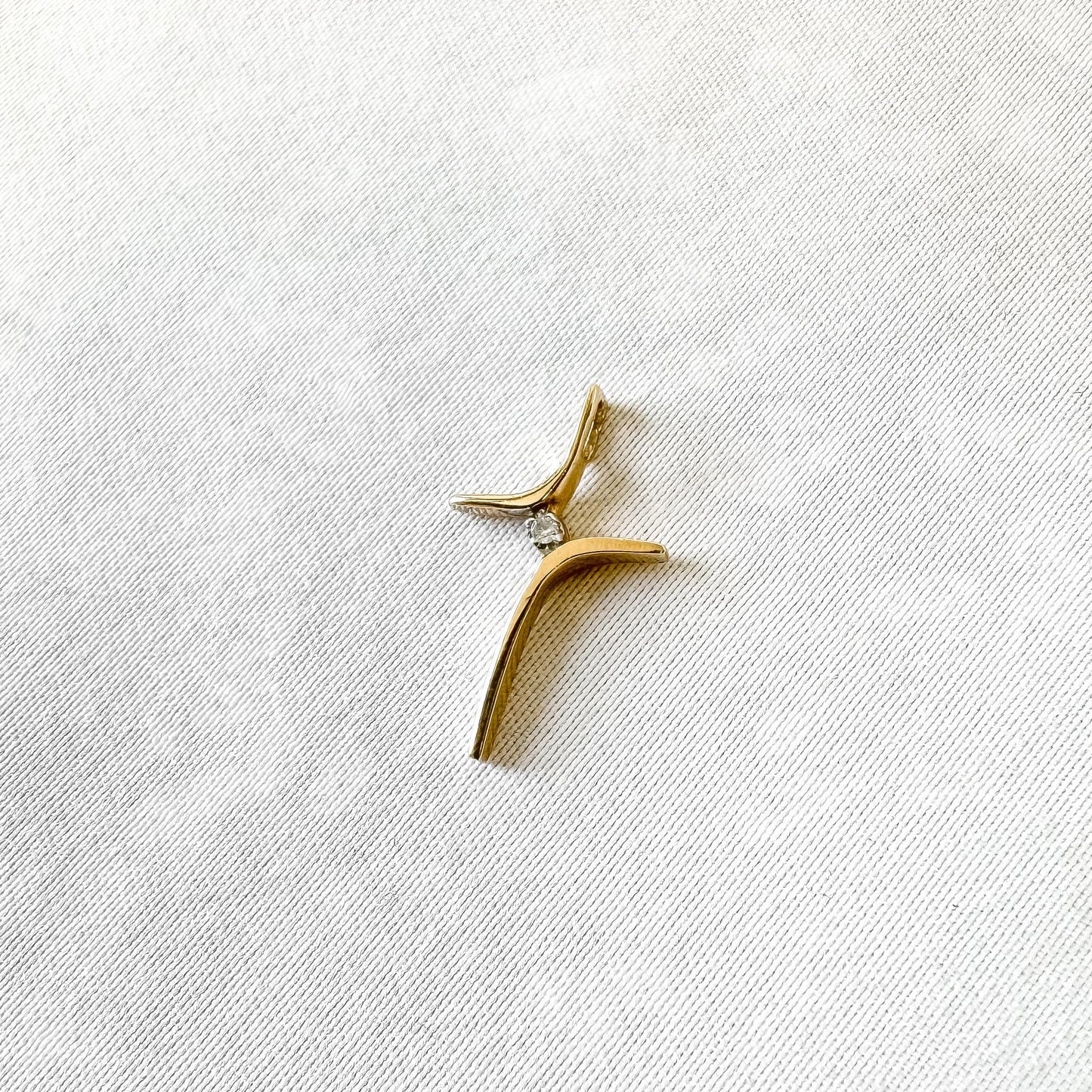 10K Yellow Gold Diamond Abstract .75" Pendant, Simple Dainty Everyday Minimalist Pendant
