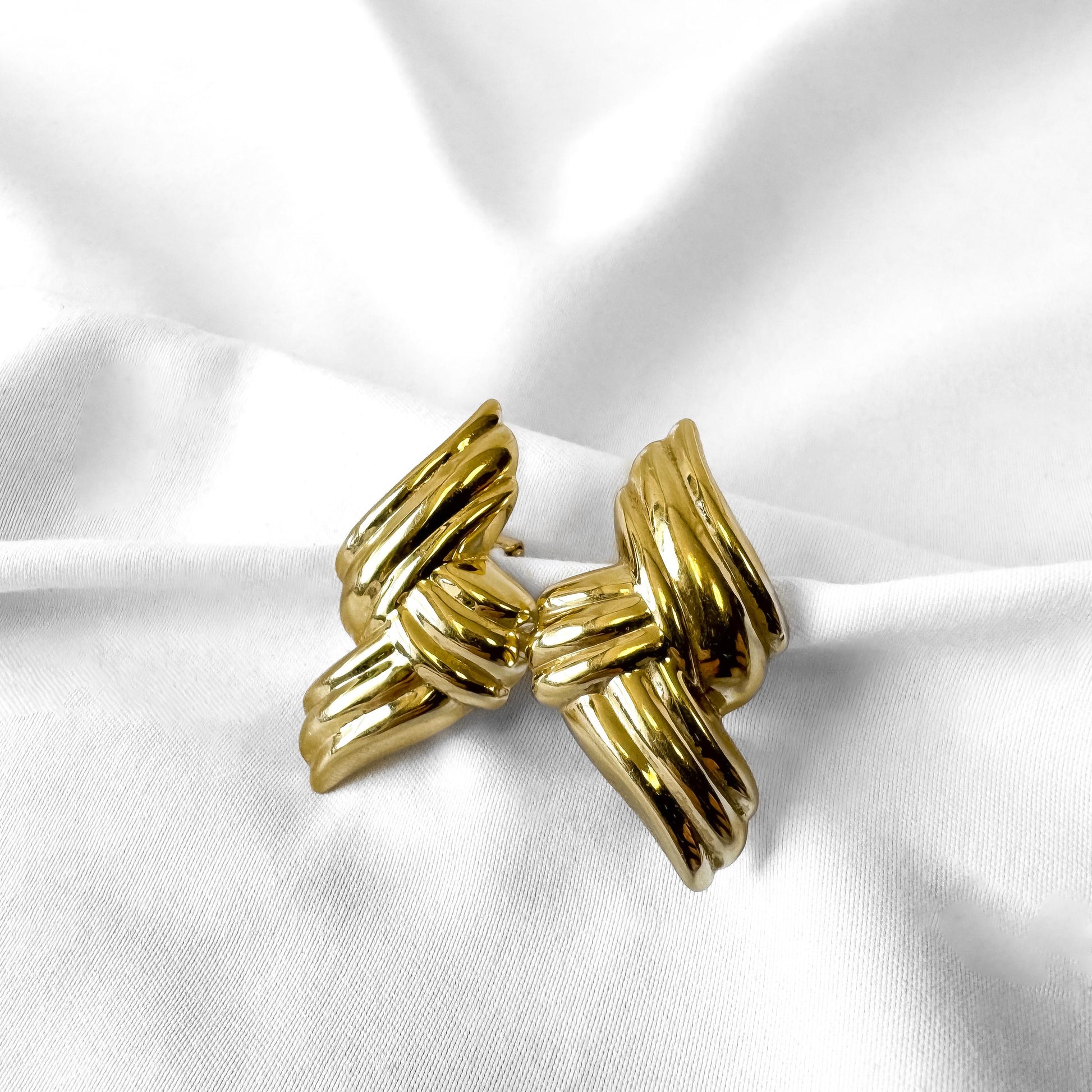 Vintage 14K Yellow Gold Knotted Twisted Rhombus Abstract Hollow Omega Back Stud Earrings, Bold Unique Statement Minimalist Earrings